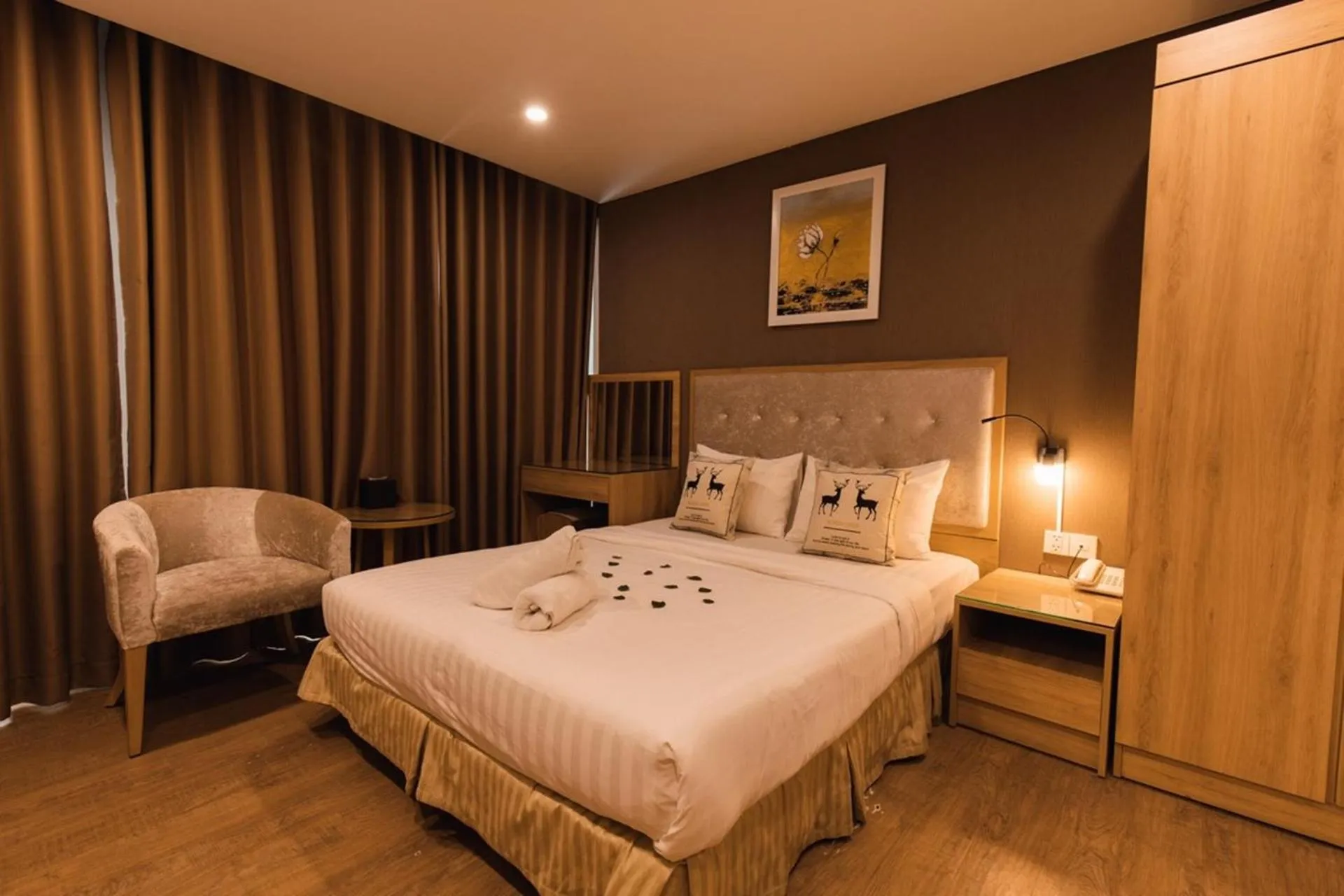 Bedroom, Bed in My Villa Hotel - Airport