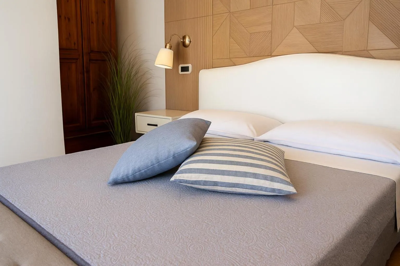 Bed in Hotel Antica Cascina Del Golfo