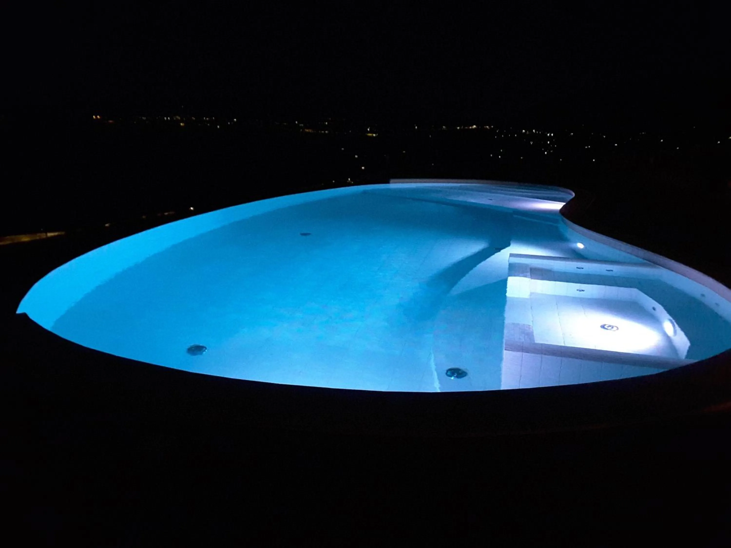 Night in Hotel Antica Cascina Del Golfo