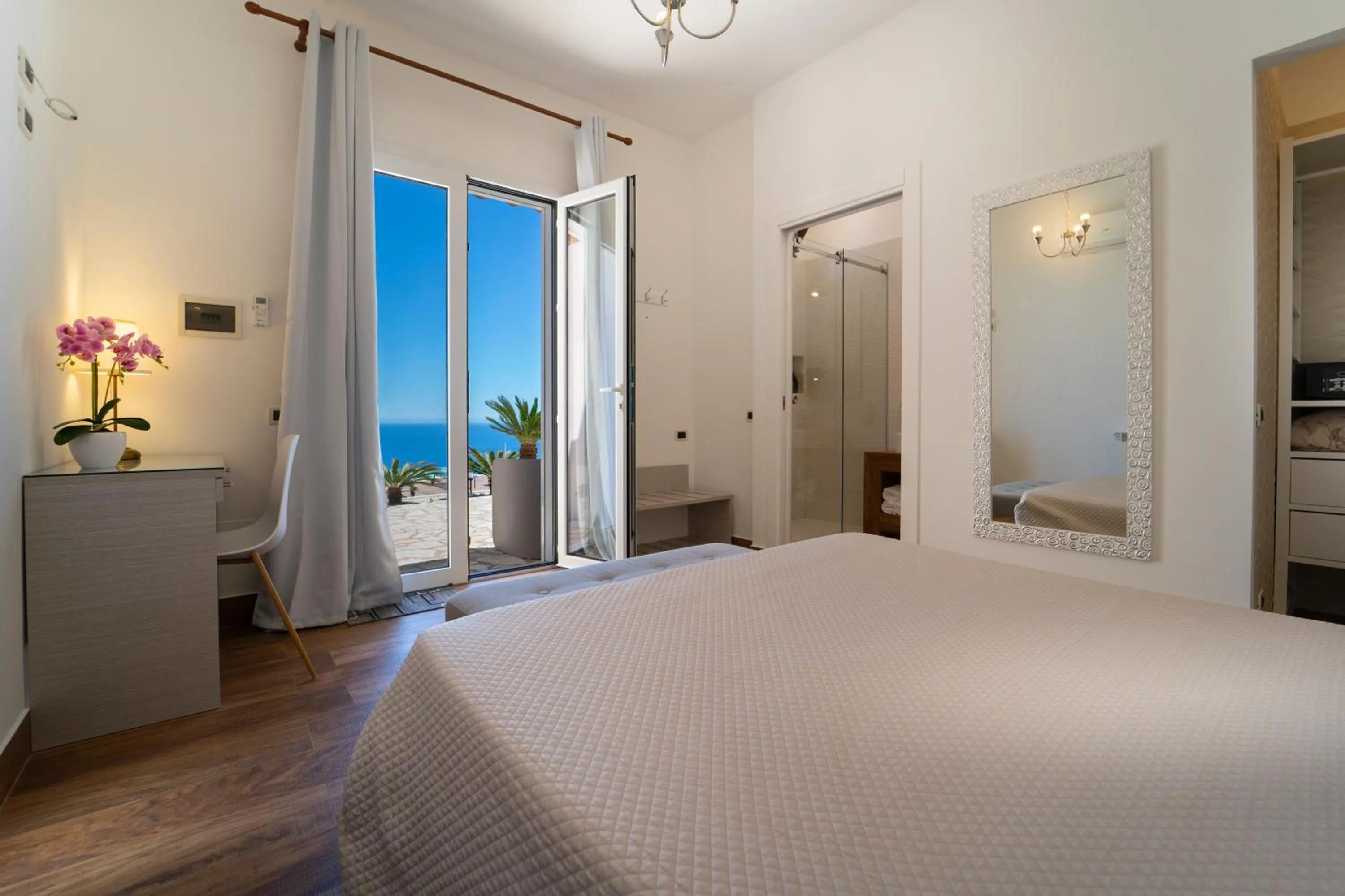 Bed in Hotel Antica Cascina Del Golfo