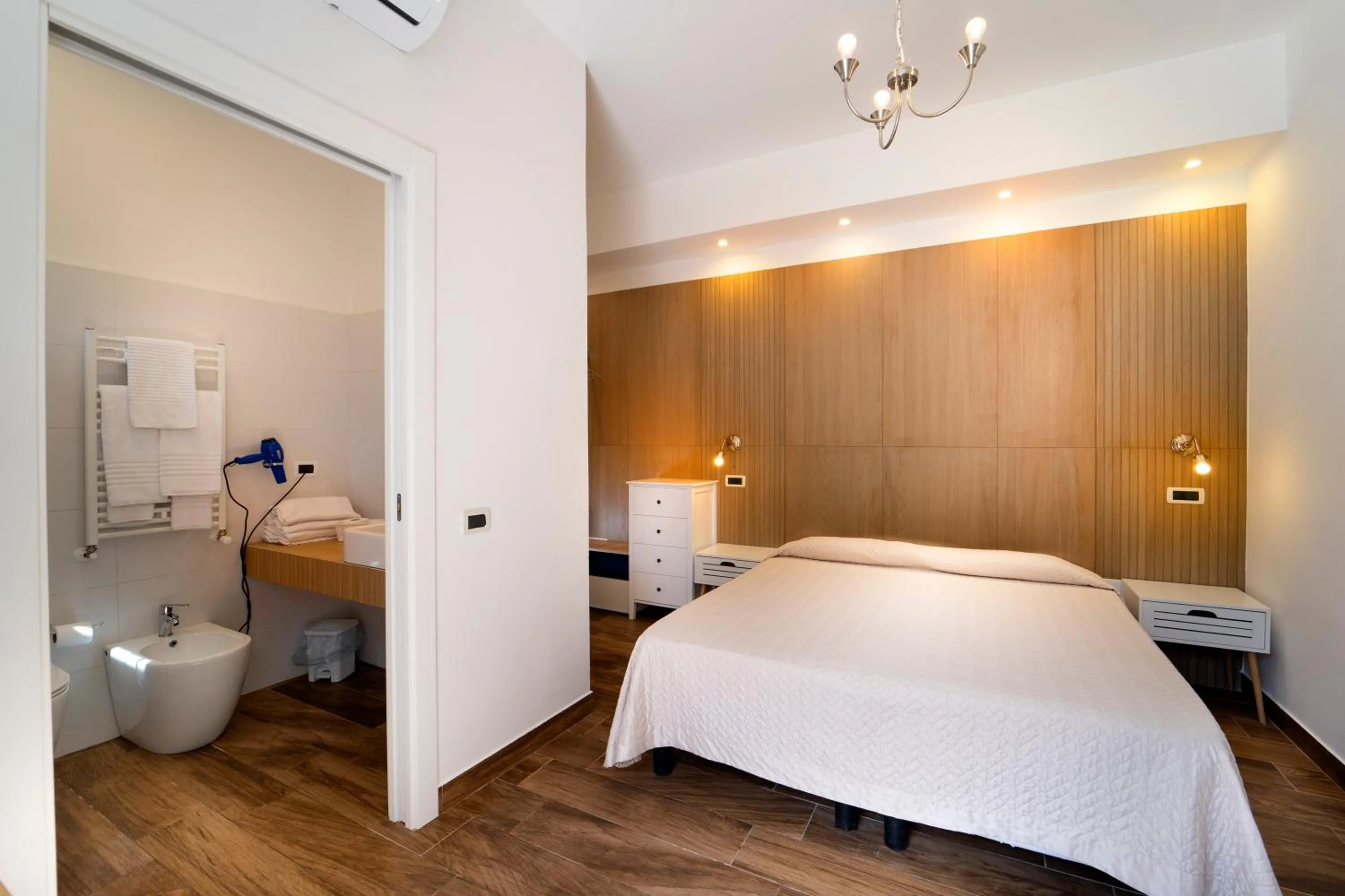 Bed in Hotel Antica Cascina Del Golfo