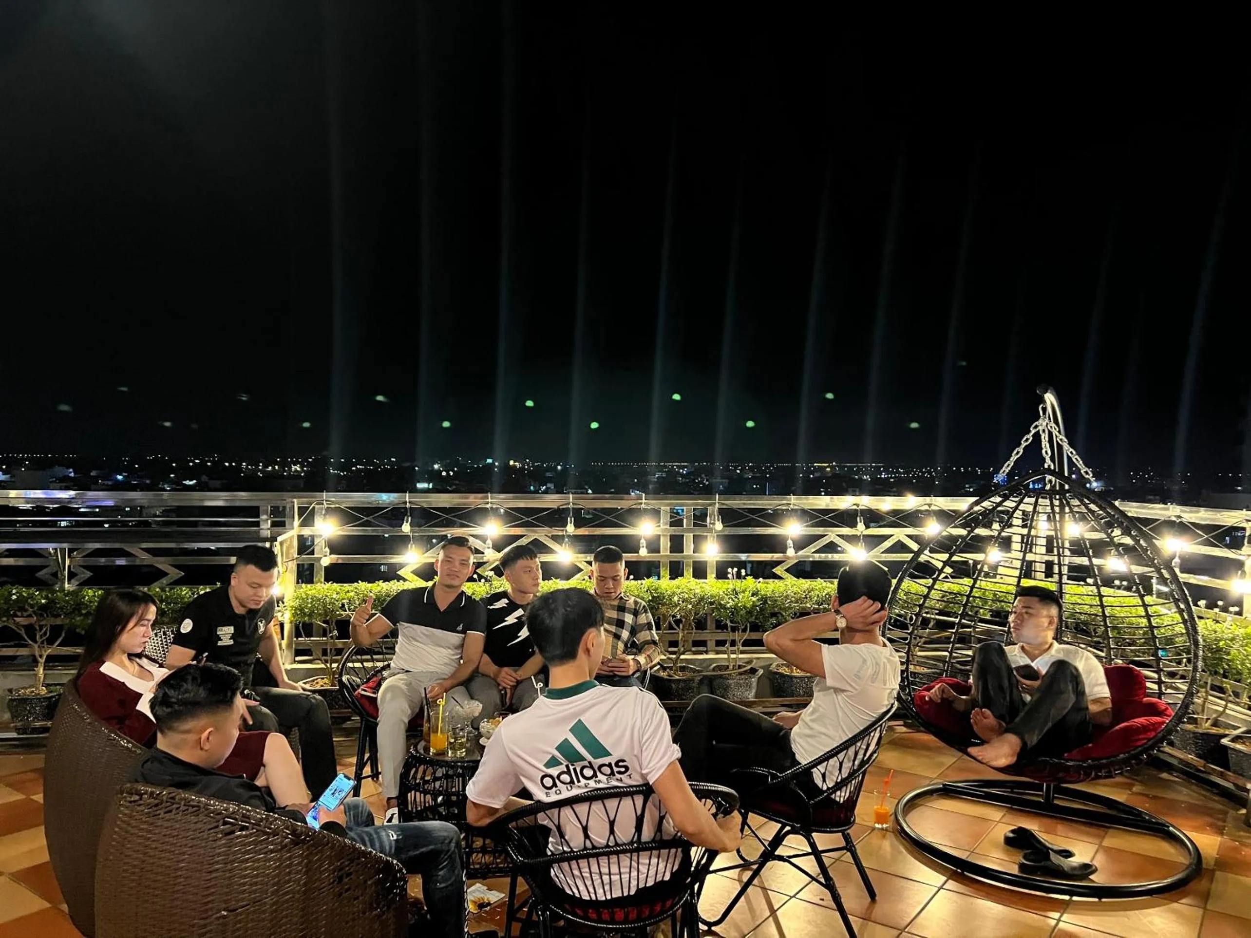 Restaurant/places to eat in Khách sạn INCO 515.9