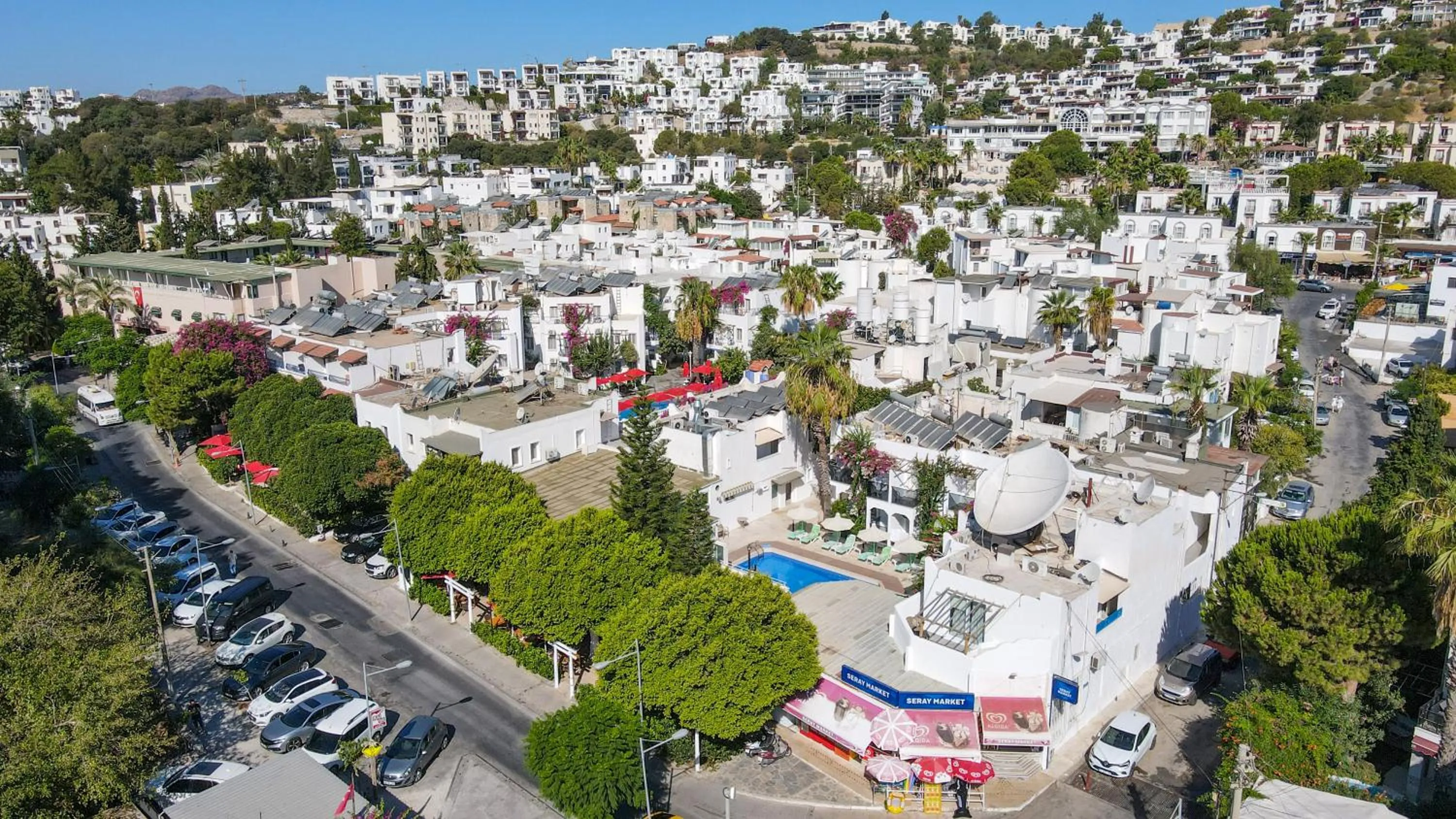 Bird's eye view in The Hello Hotel