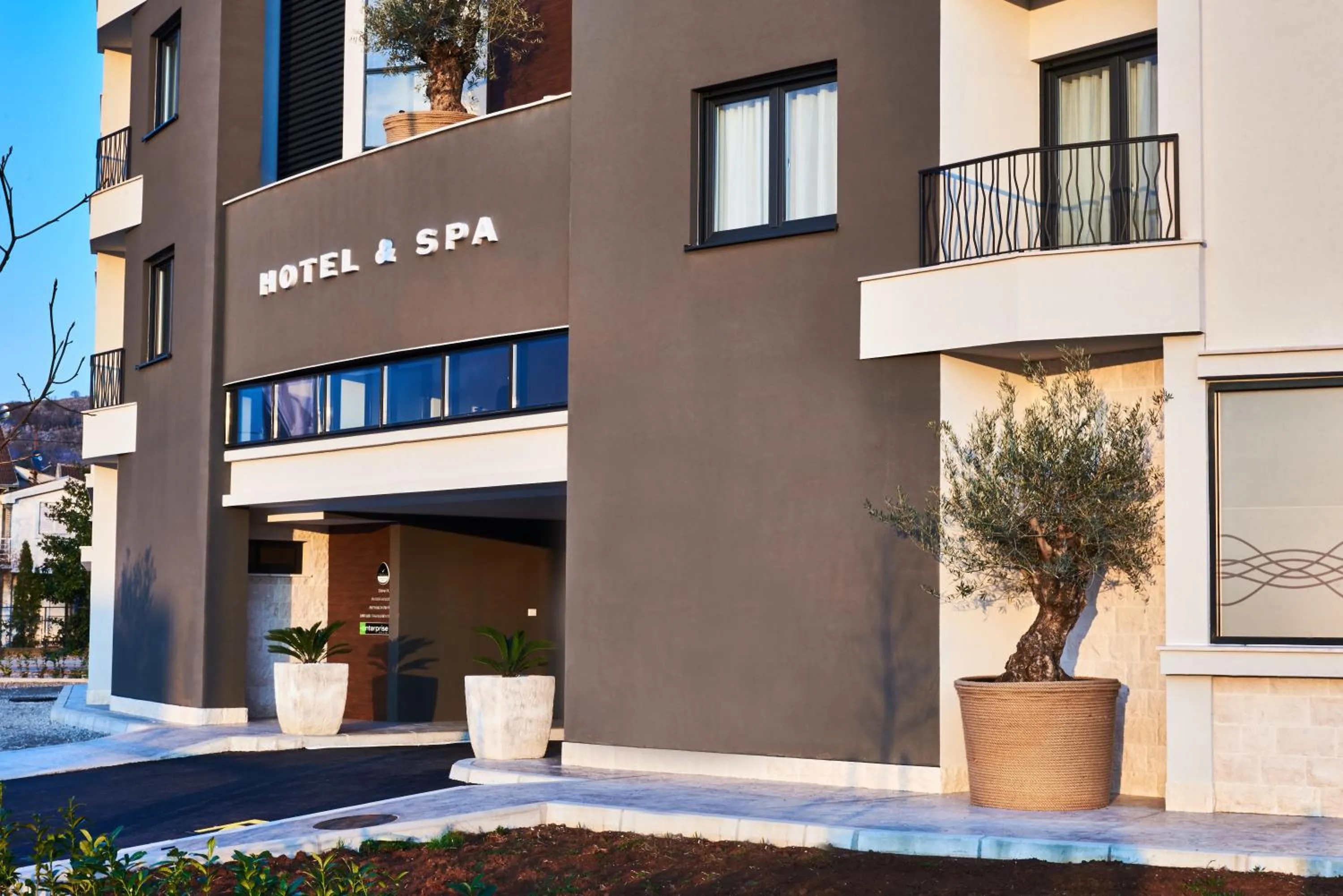 Facade/entrance in Perla Residence Hotel & SPA