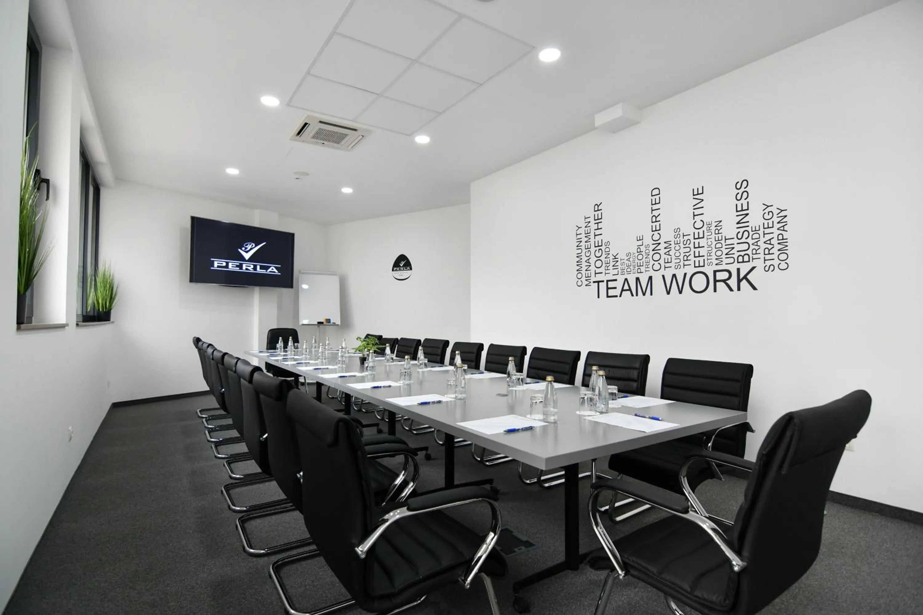 Meeting/conference room in Perla Residence Hotel & SPA