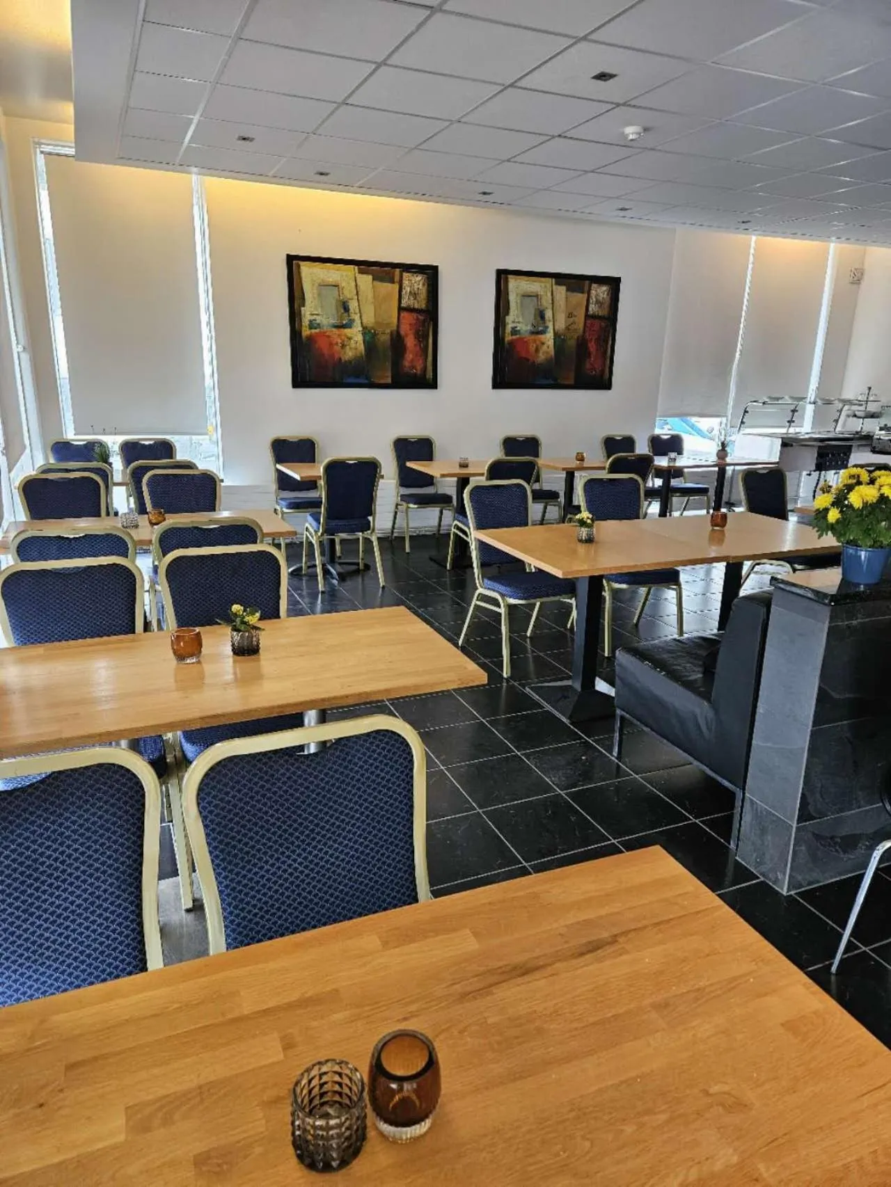 Breakfast in 101 Guesthouse Hotel