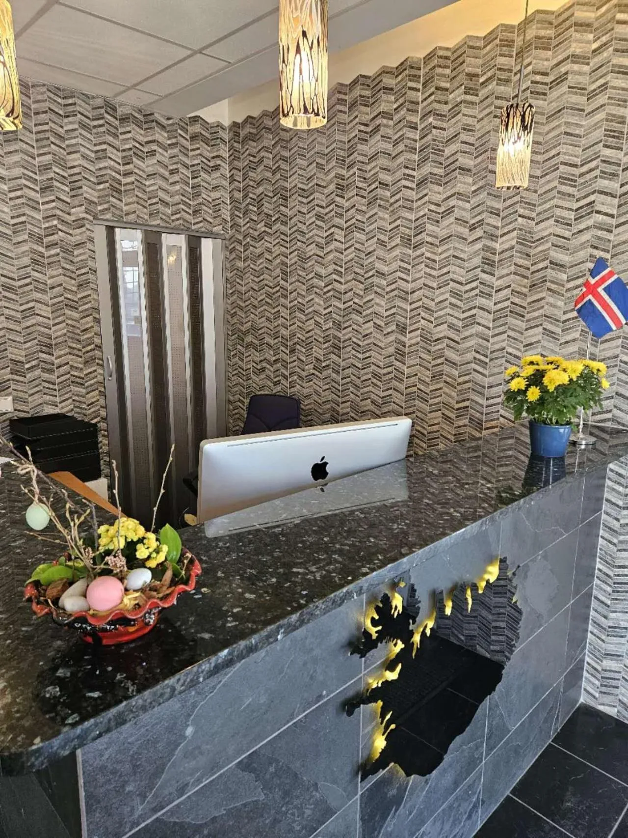 Lobby or reception in 101 Guesthouse Hotel