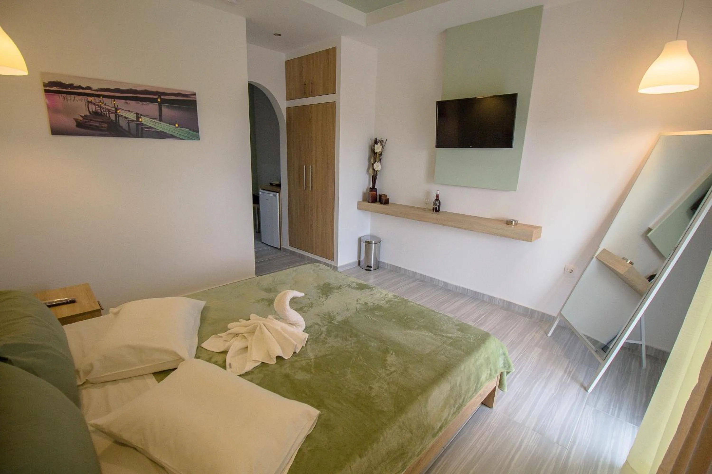 Photo of the whole room in Maroula Studios