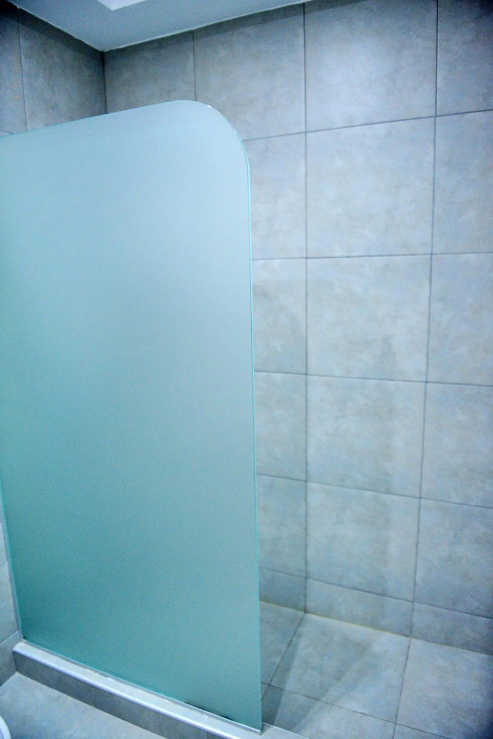 Shower in Maroula Studios