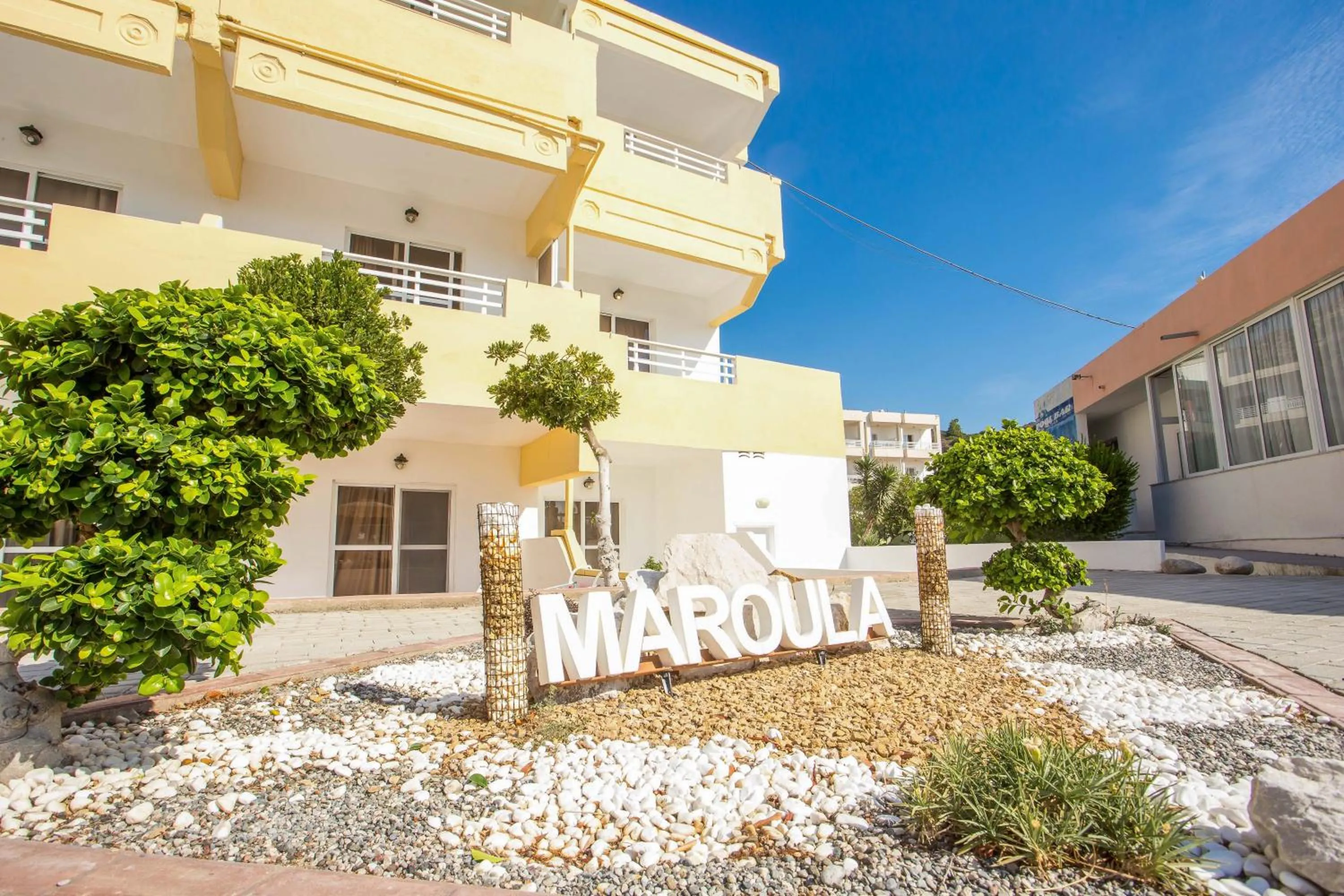 Property building in Maroula Studios