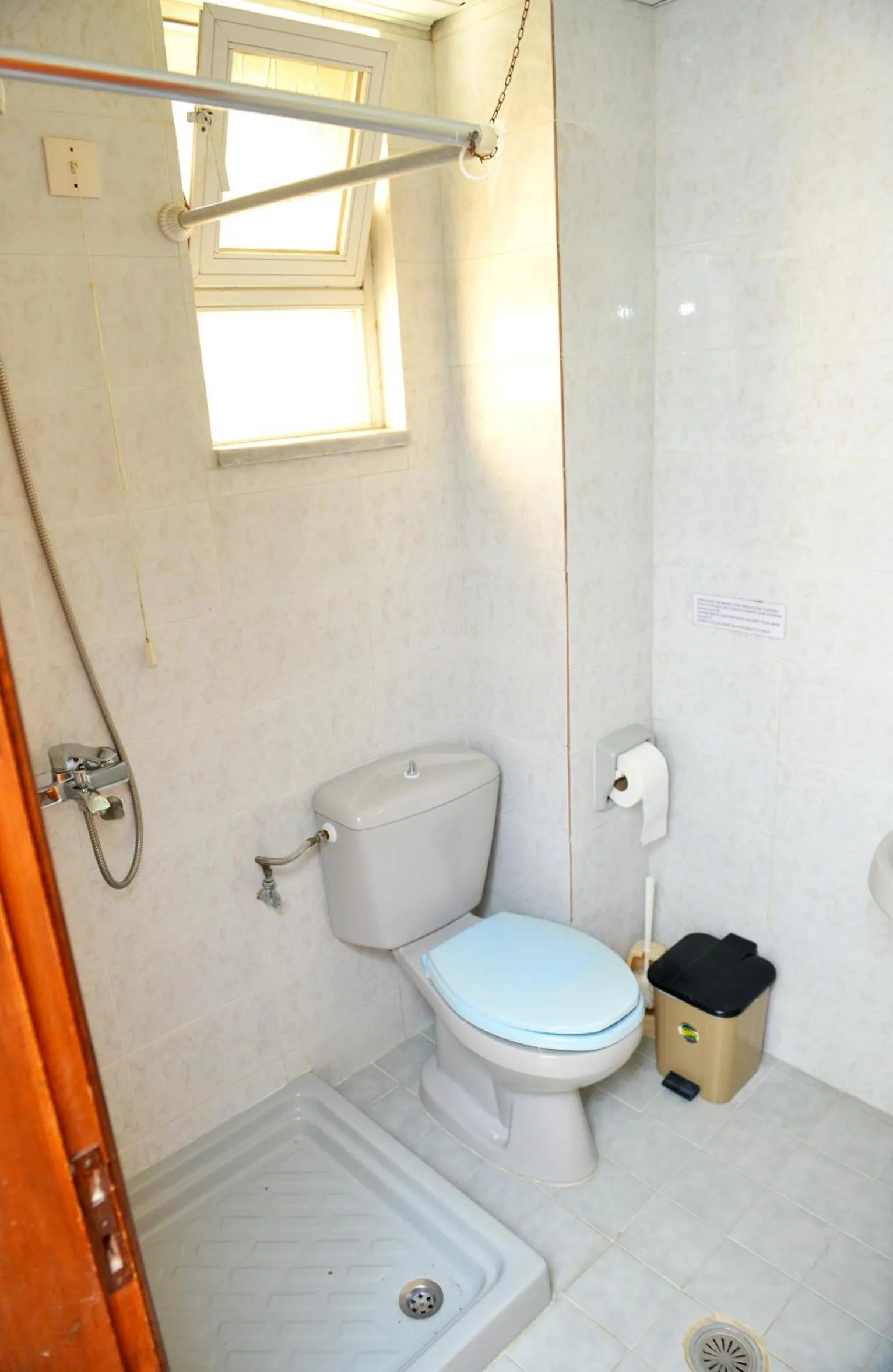 Shower in Maroula Studios