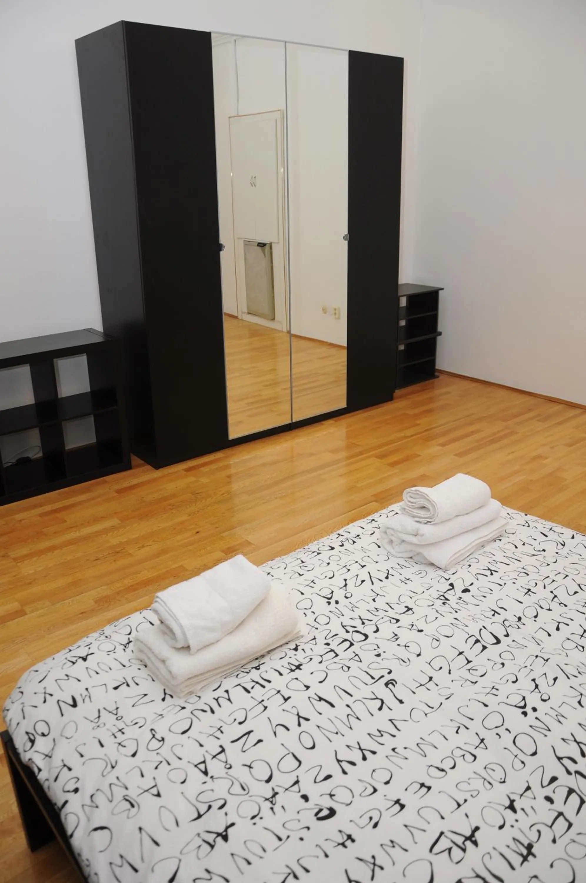 Bedroom in Zonaflat - Opera