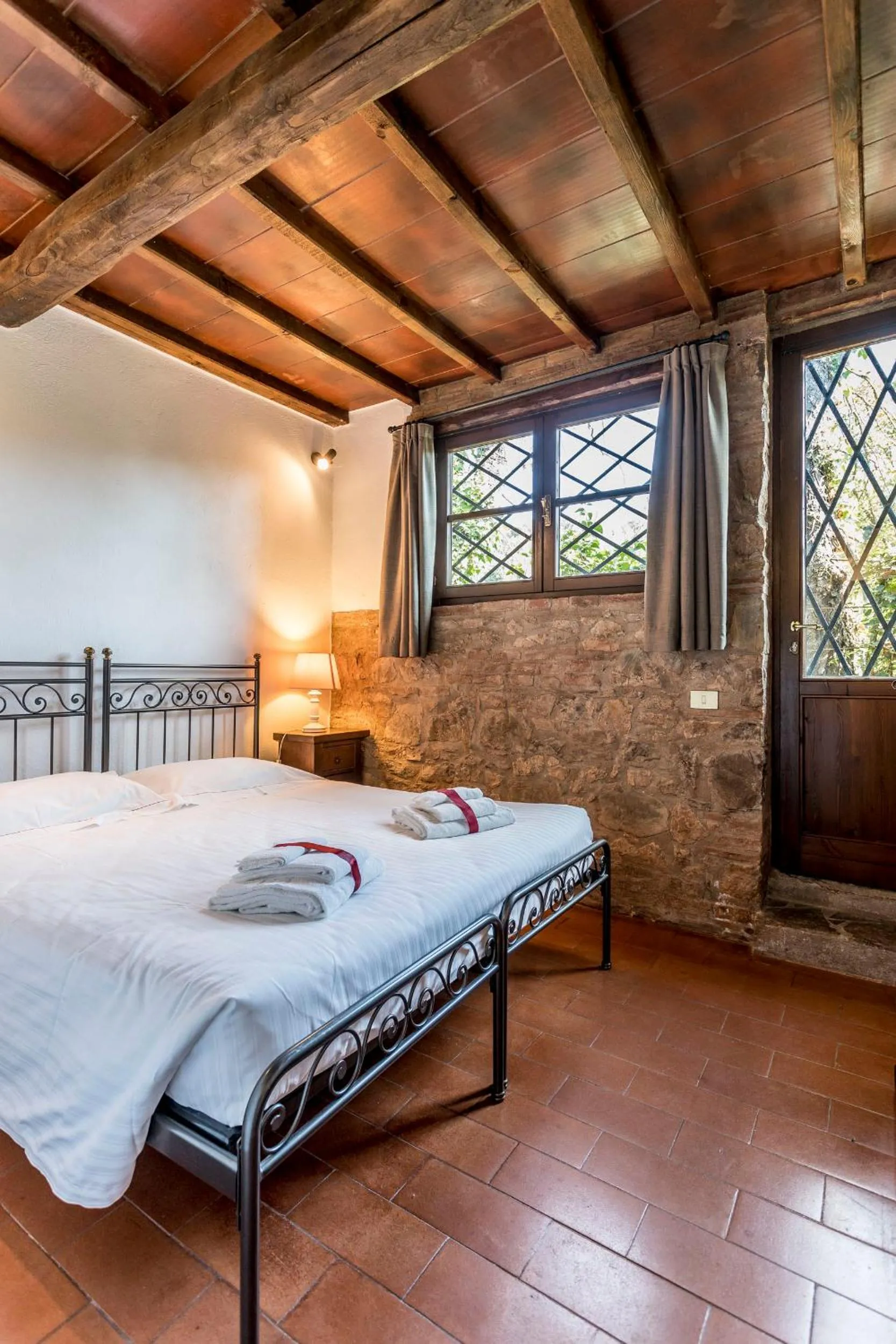 Bedroom, Bed in Borgo Il Poggiaccio Residenza Turistico Alberghiera