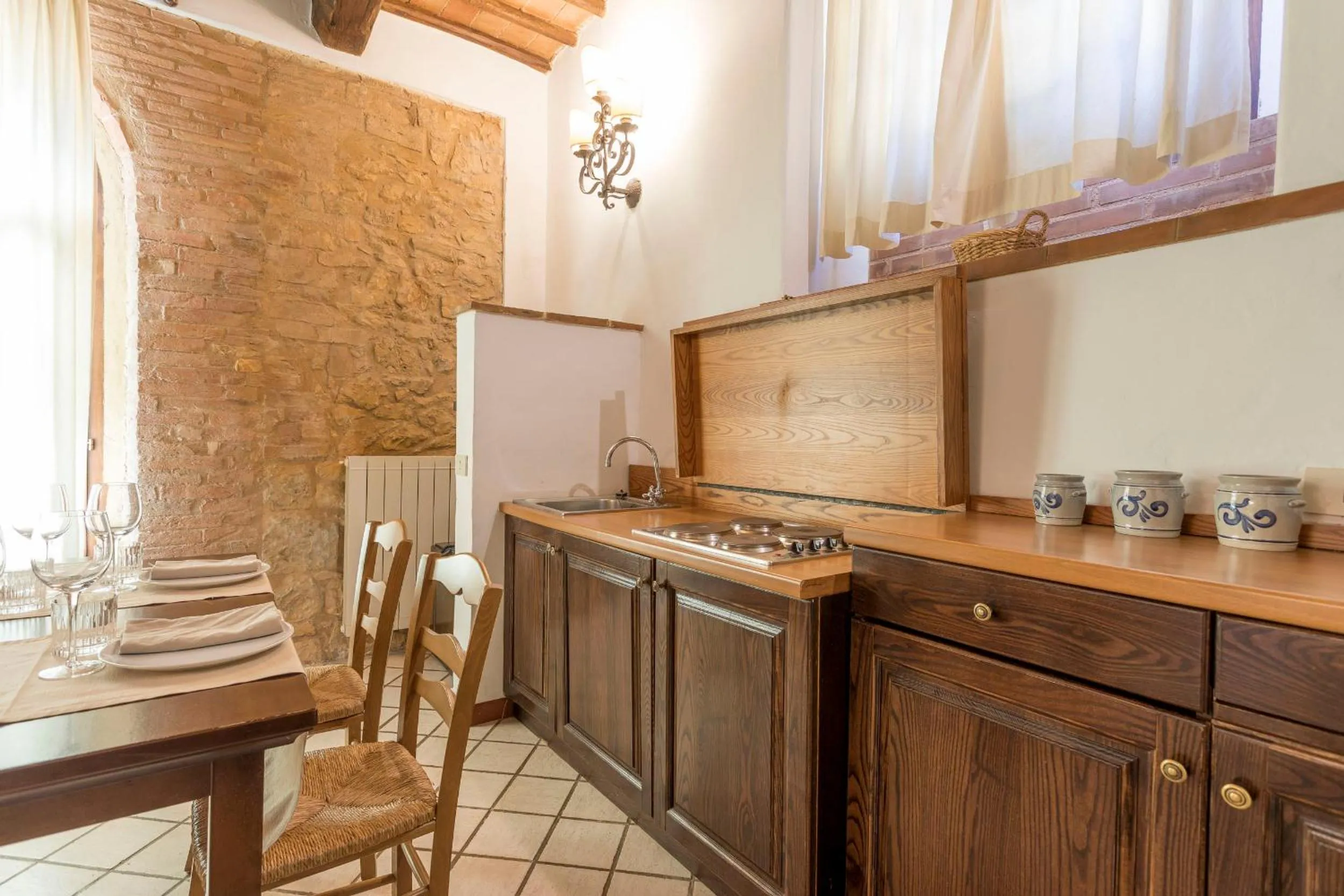 Kitchen or kitchenette in Borgo Il Poggiaccio Residenza Turistico Alberghiera