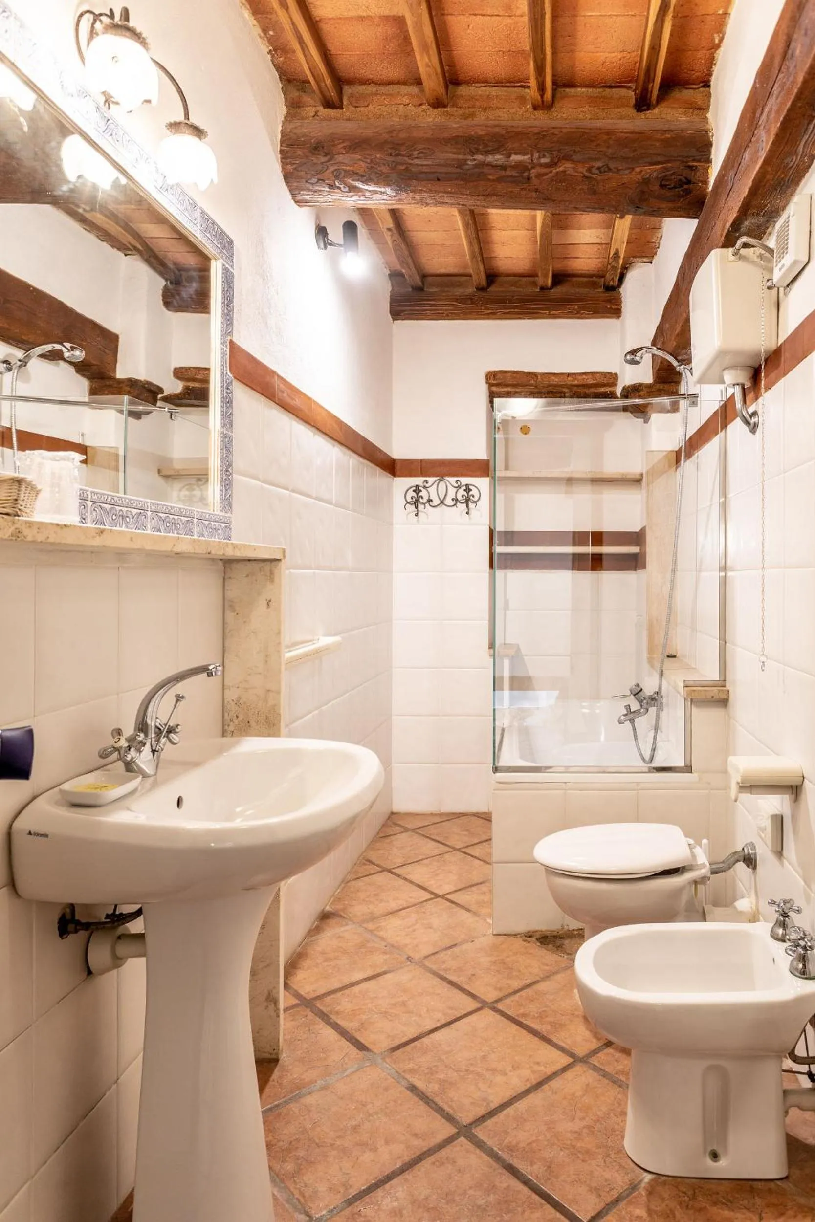 Bathroom in Borgo Il Poggiaccio Residenza Turistico Alberghiera