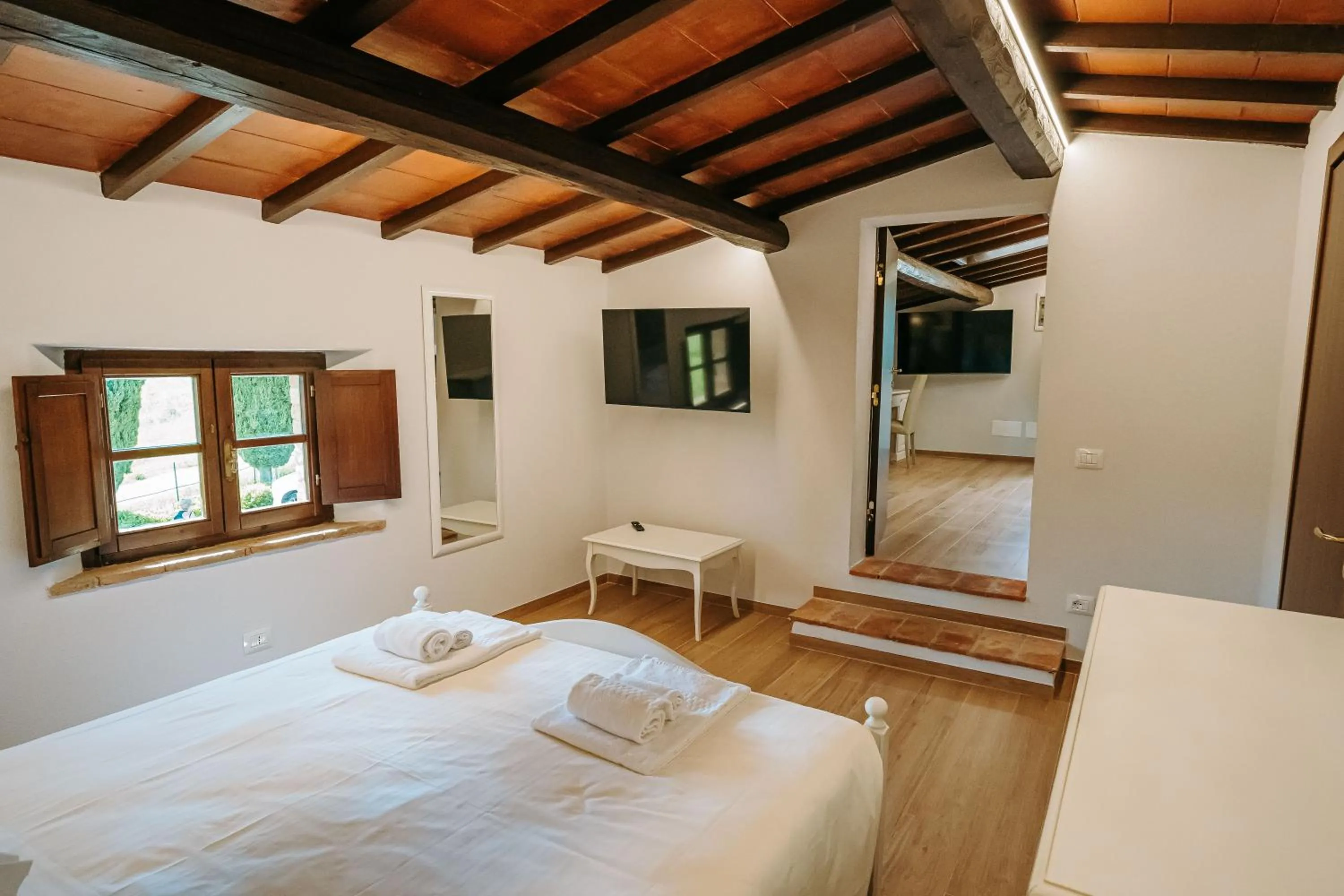 Bed in Borgo Il Poggiaccio Residenza Turistico Alberghiera