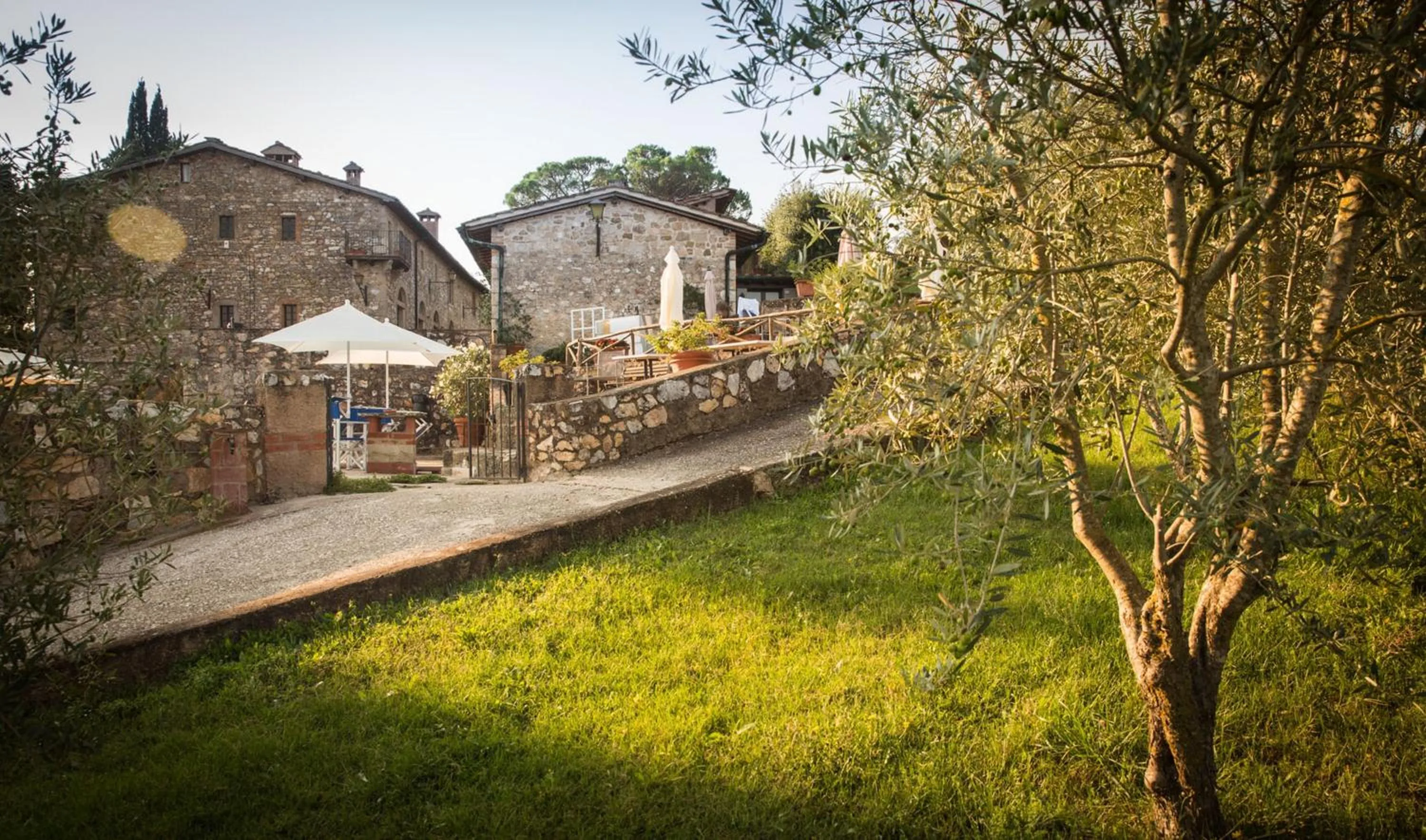 Pool view in Borgo Il Poggiaccio Residenza Turistico Alberghiera