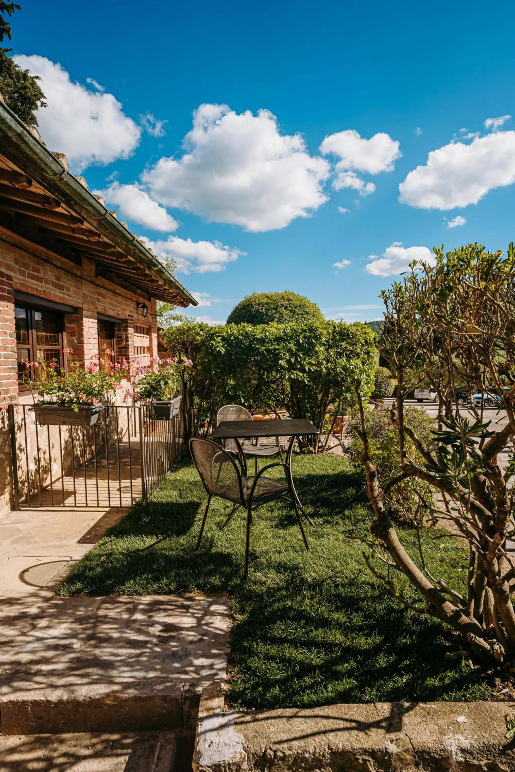 Patio in Borgo Il Poggiaccio Residenza Turistico Alberghiera