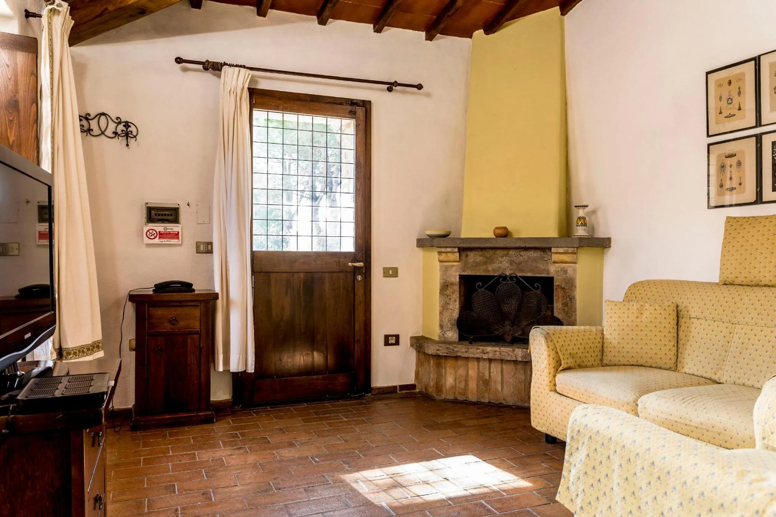 Living room in Borgo Il Poggiaccio Residenza Turistico Alberghiera