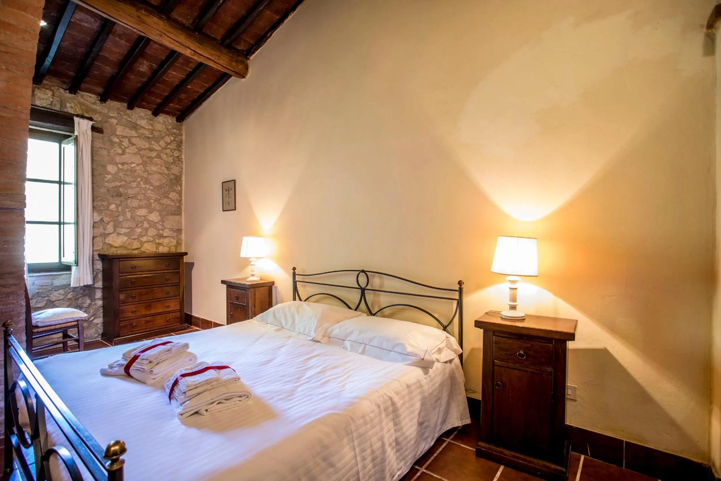 Photo of the whole room, Bed in Borgo Il Poggiaccio Residenza Turistico Alberghiera