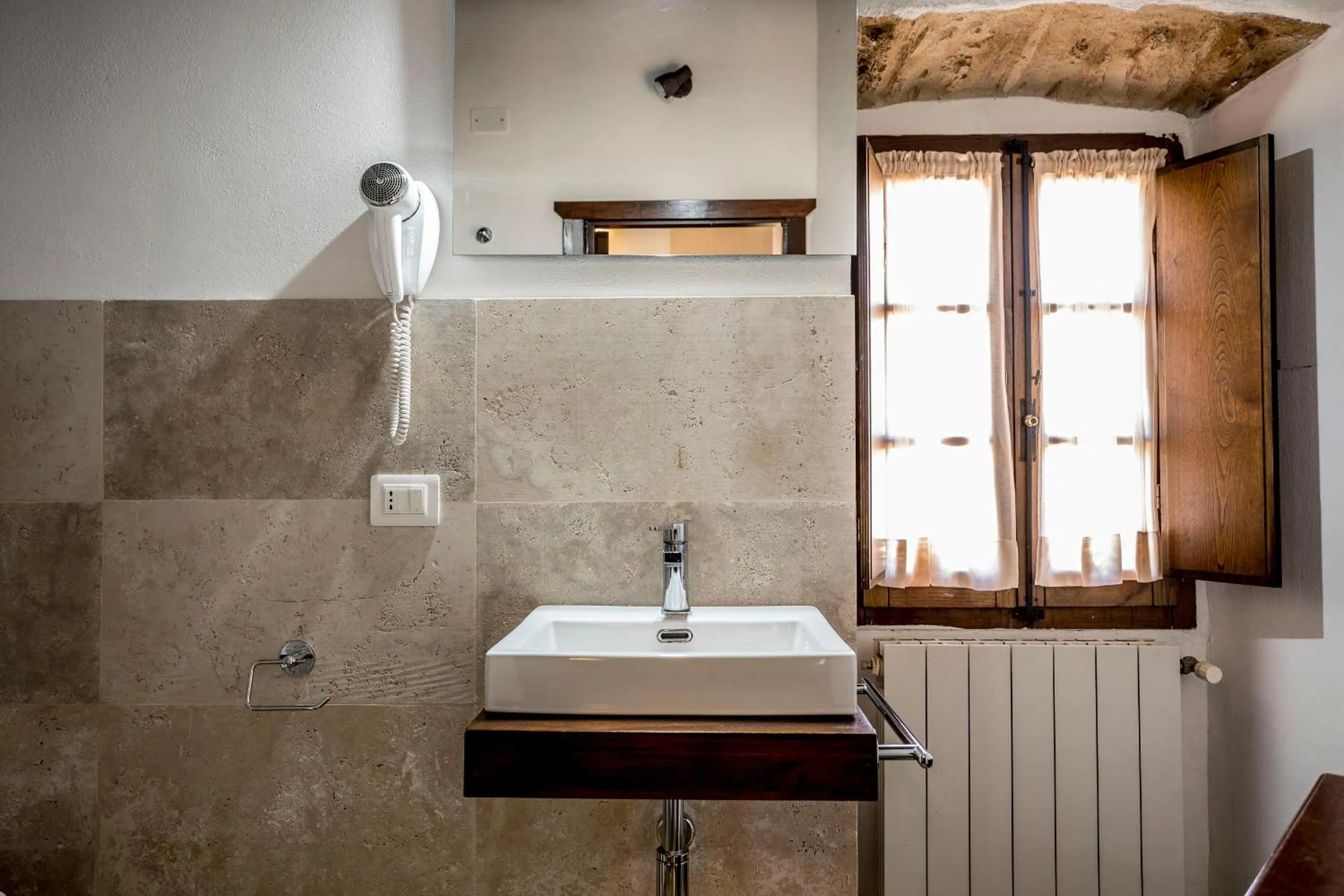 Bathroom in Borgo Il Poggiaccio Residenza Turistico Alberghiera