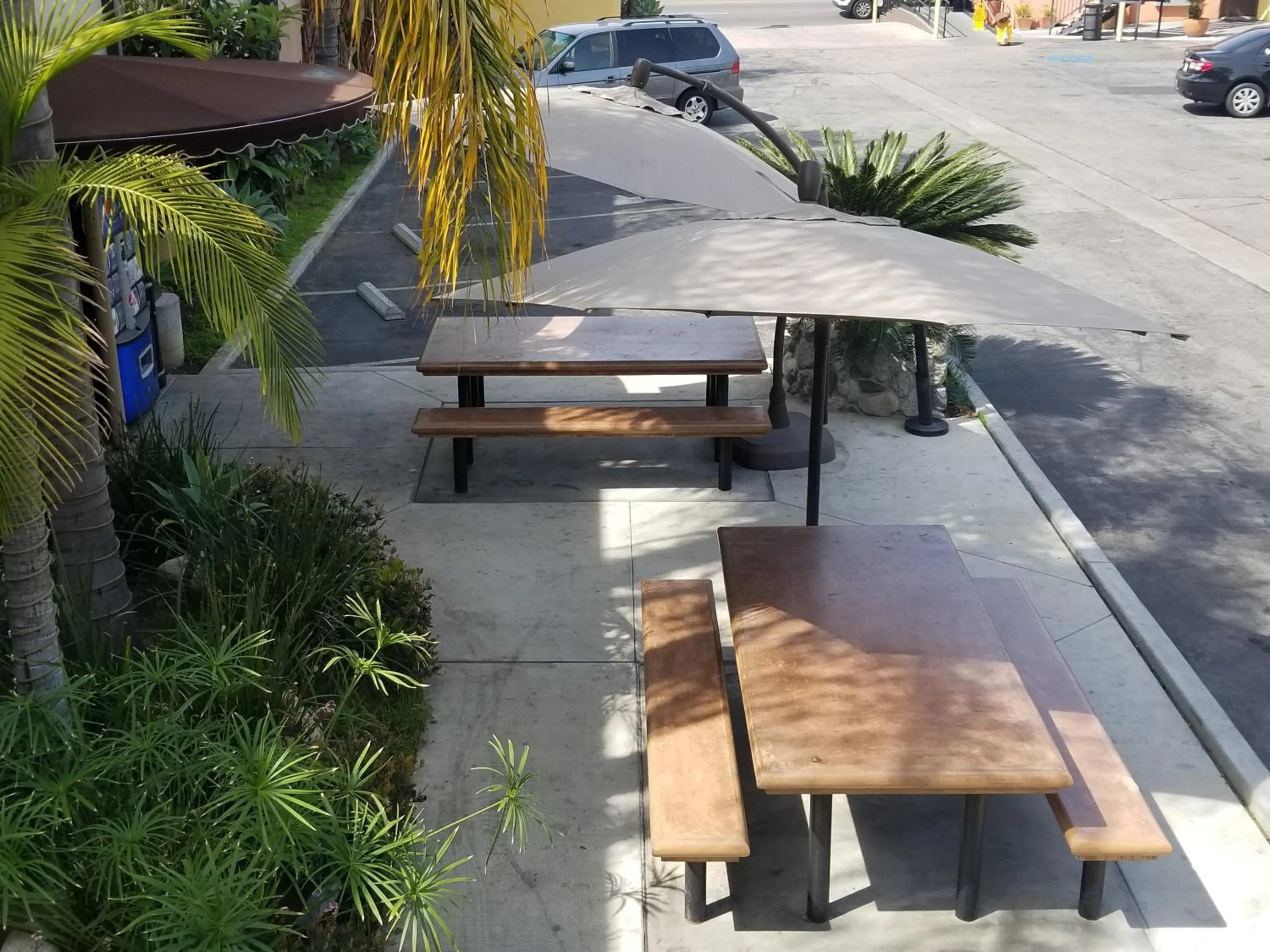 Property building in Casa Bella Inn Downtown LA