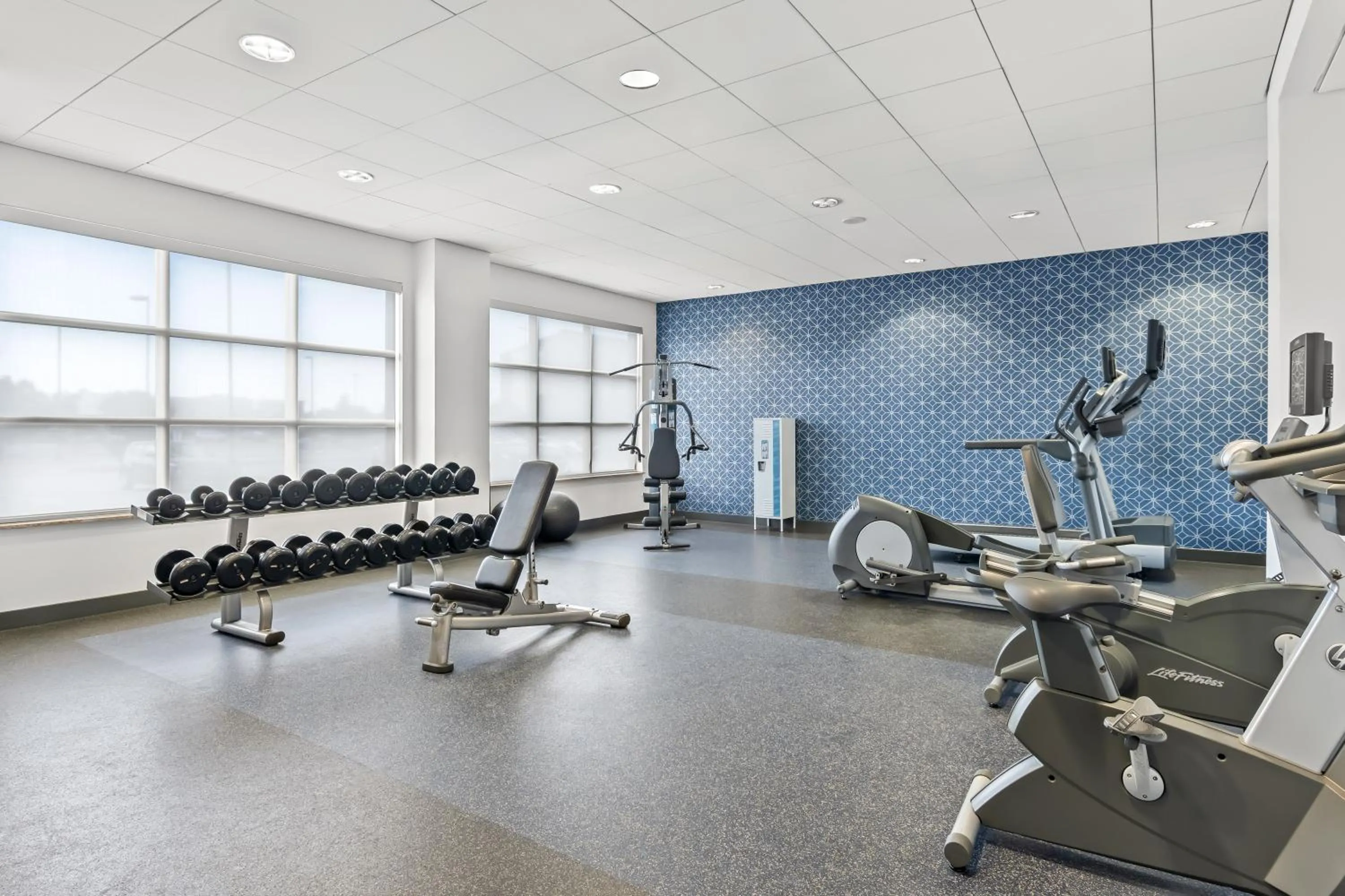 Fitness centre/facilities in Four Points by Sheraton Oklahoma City Quail Springs
