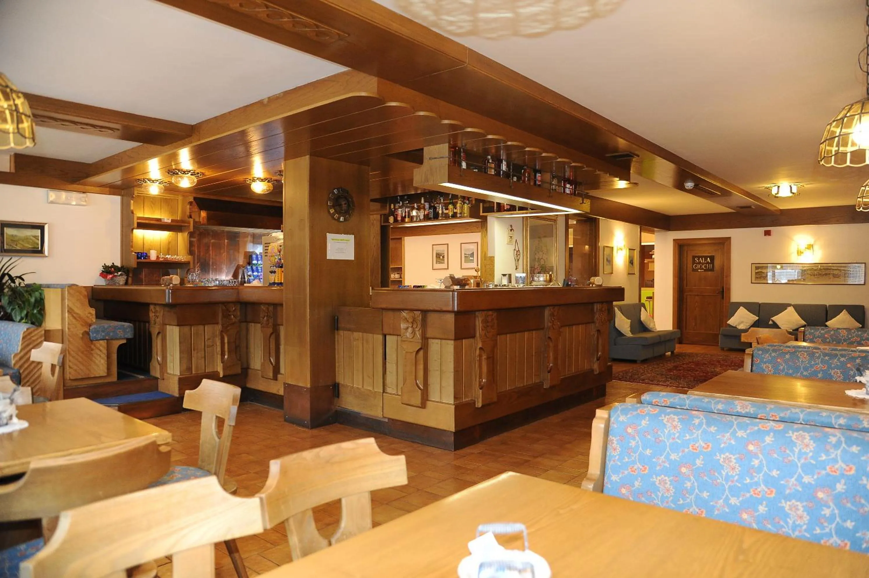 Lounge or bar in Hotel Sole Family Hotel