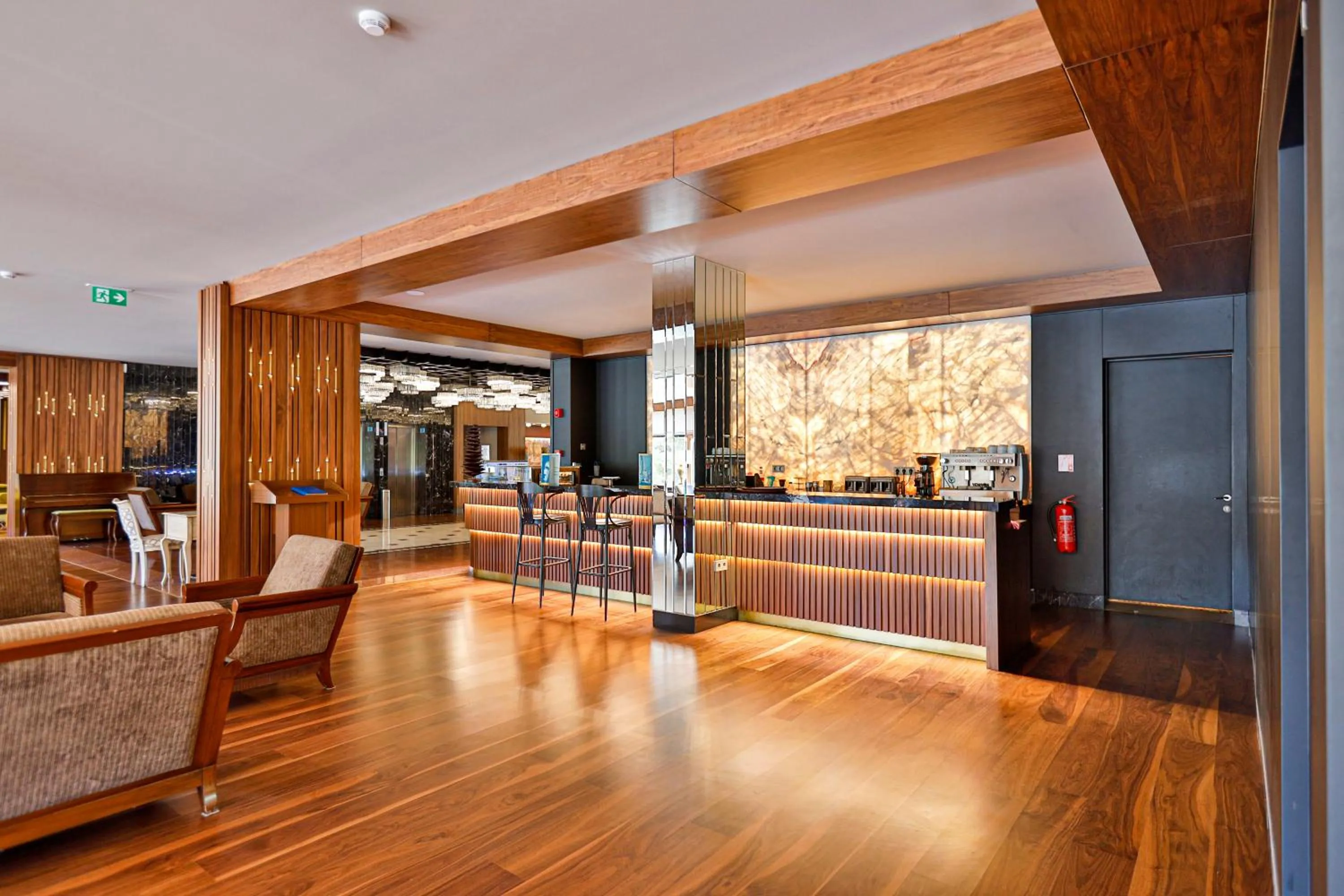 Lobby or reception in Buyuk Abant Hotel