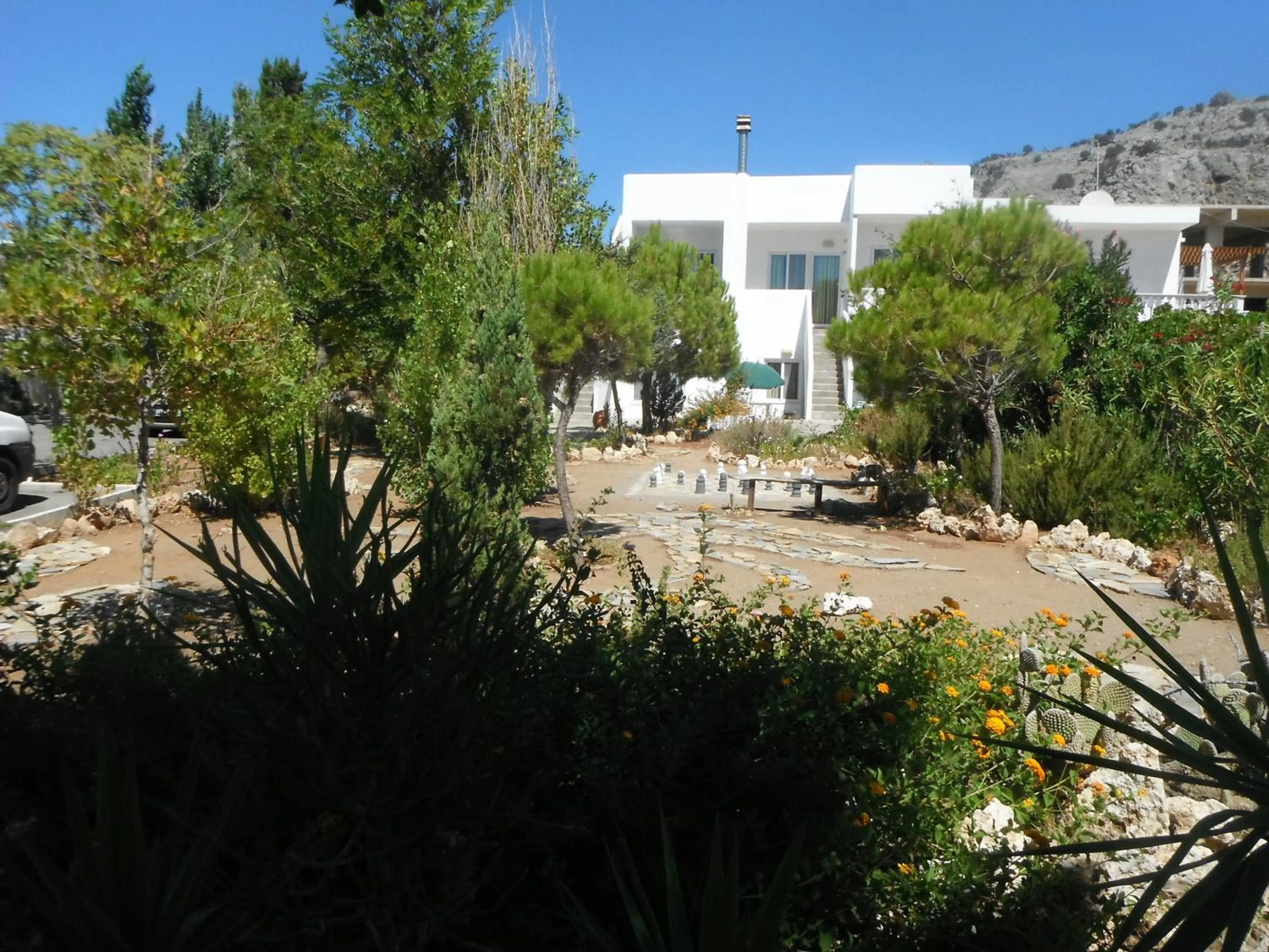 Garden view in Mandorla Apartments