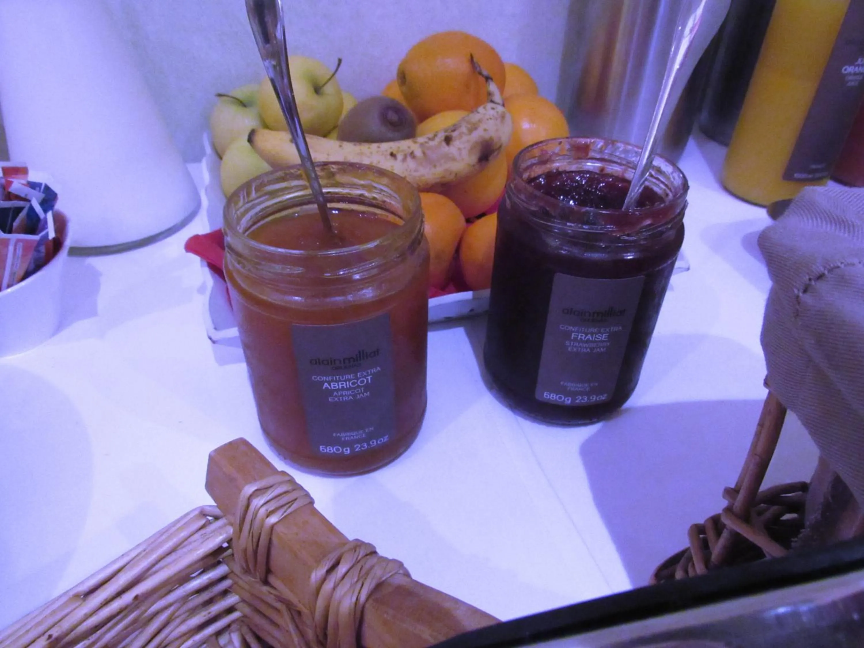 Buffet breakfast in Hotel Restaurant de la Marne