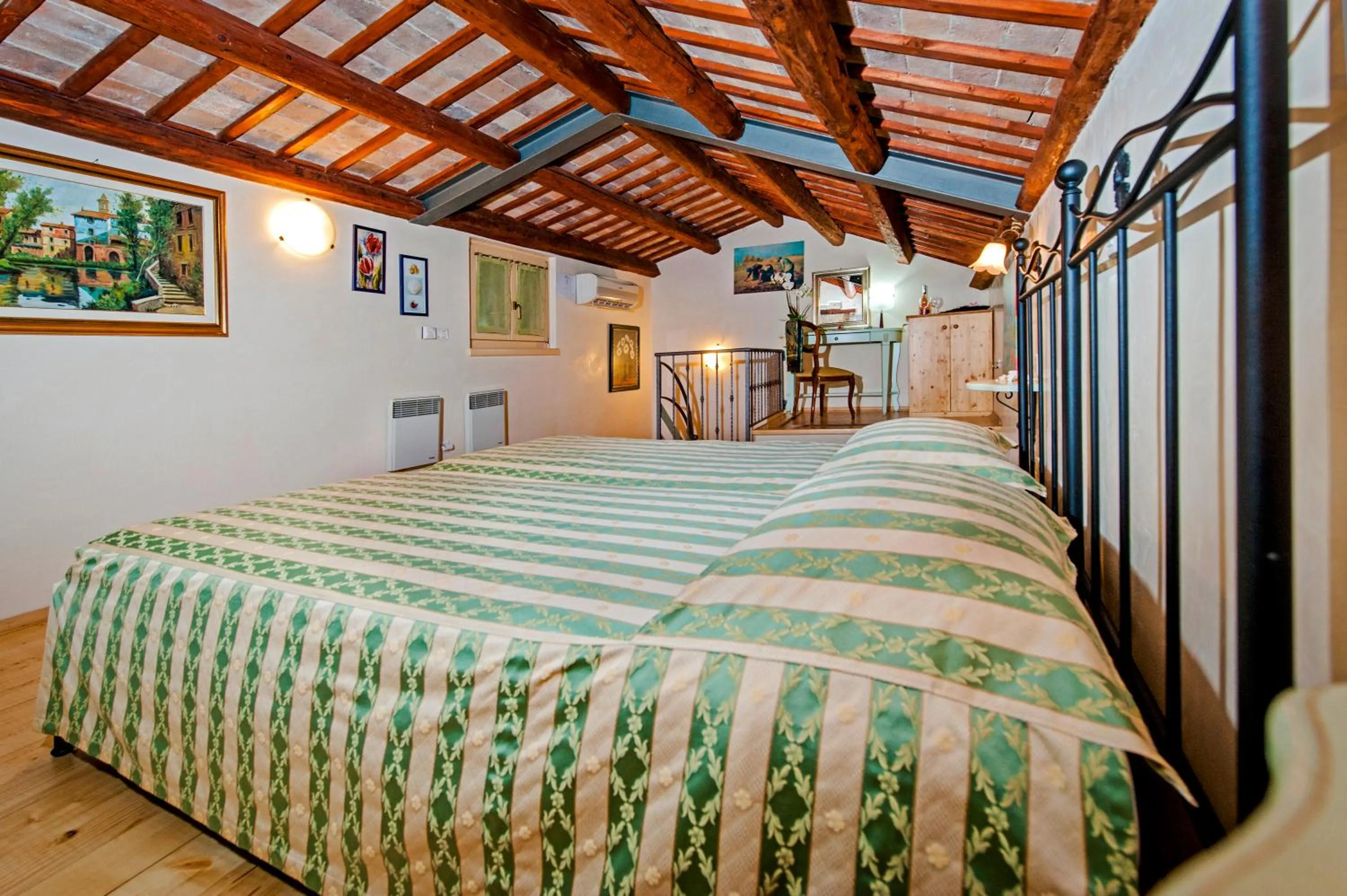 Bed in Residence LA CARERA Centro Storico