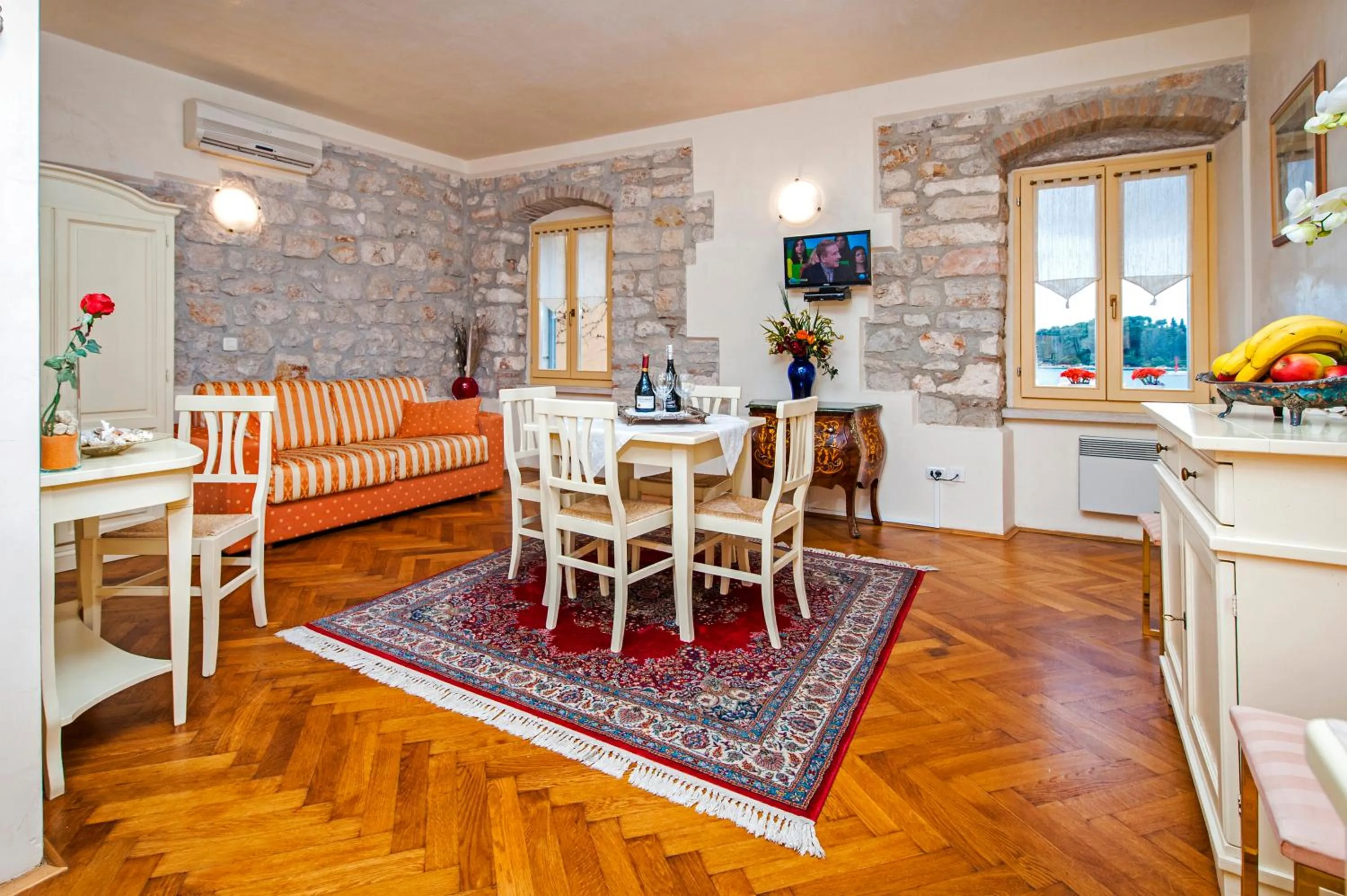 Living room in Residence LA CARERA Centro Storico