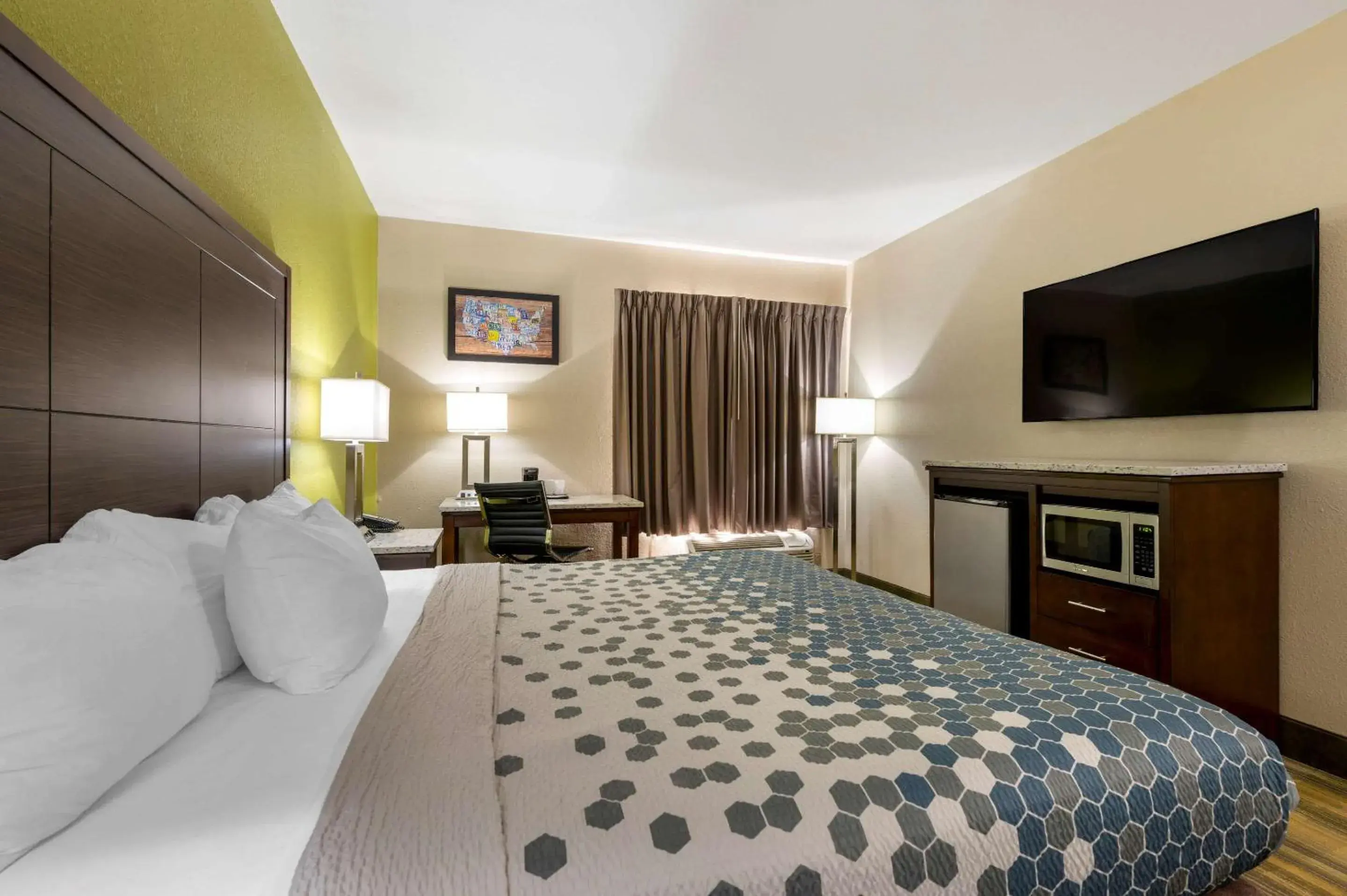 King Room in Econo Lodge King Room in Econo Lodge