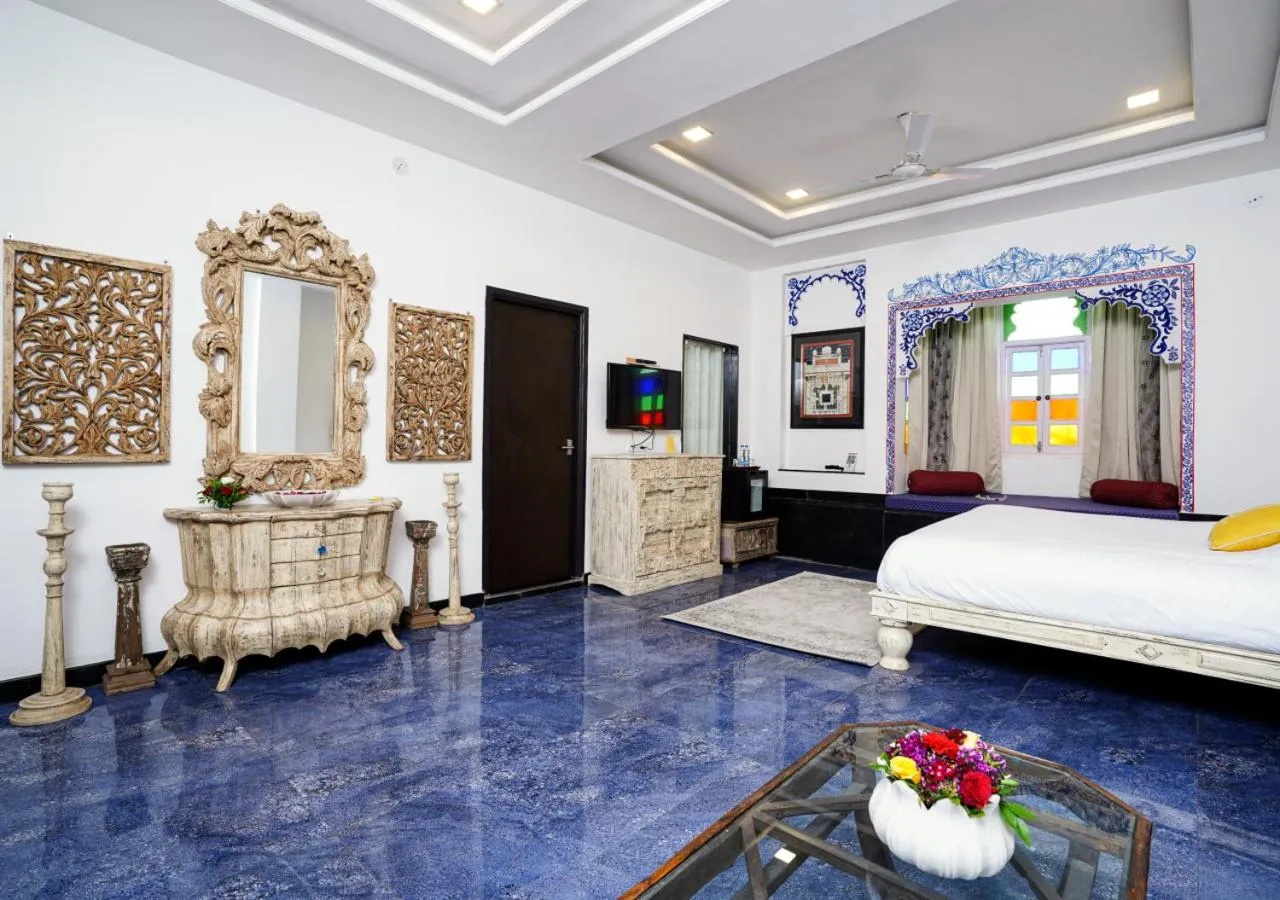 Bedroom, Bed in Bloom Boutique l Lake Pichola