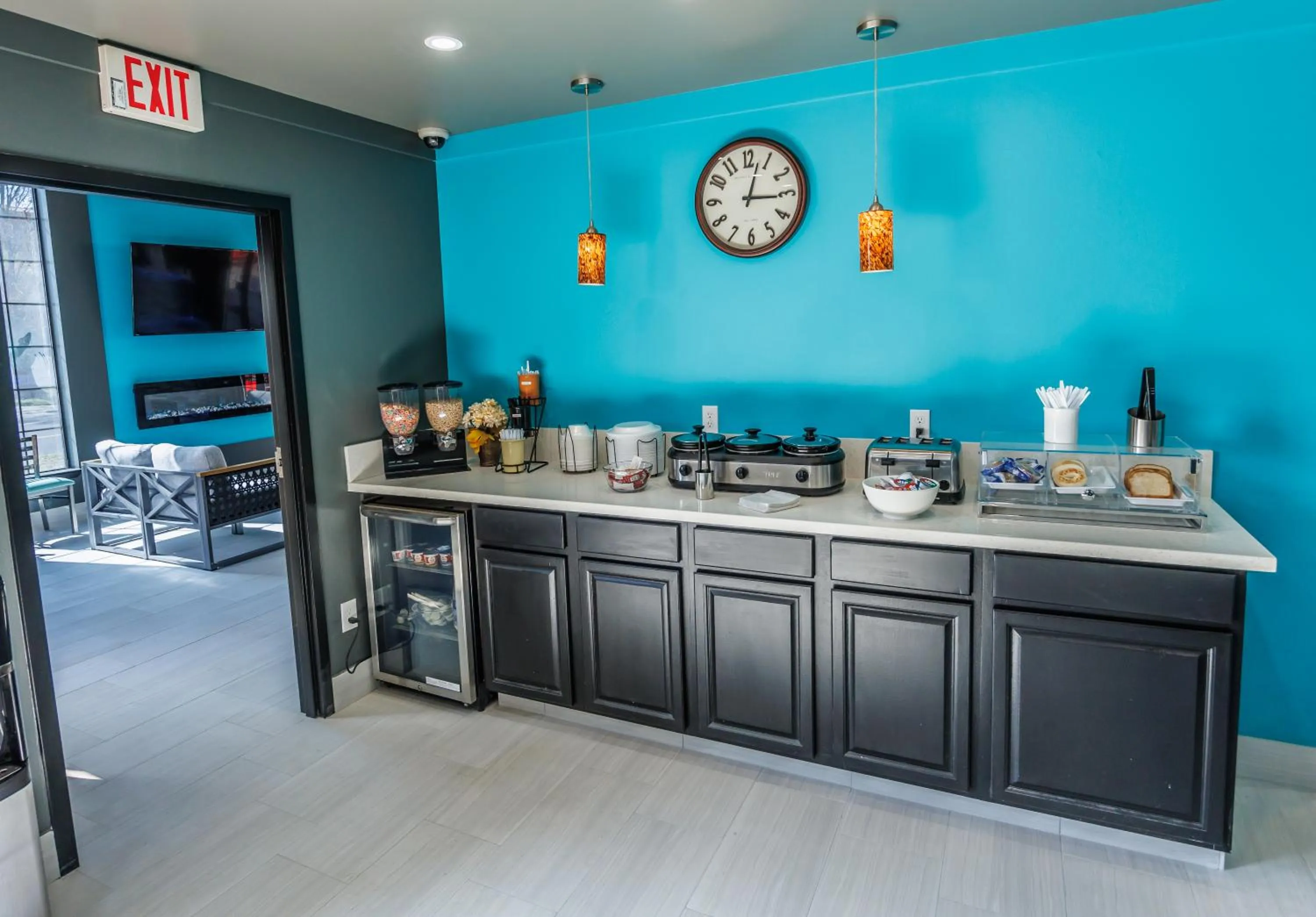 Food and drinks in Baymont by Wyndham Branson Thousand Hills