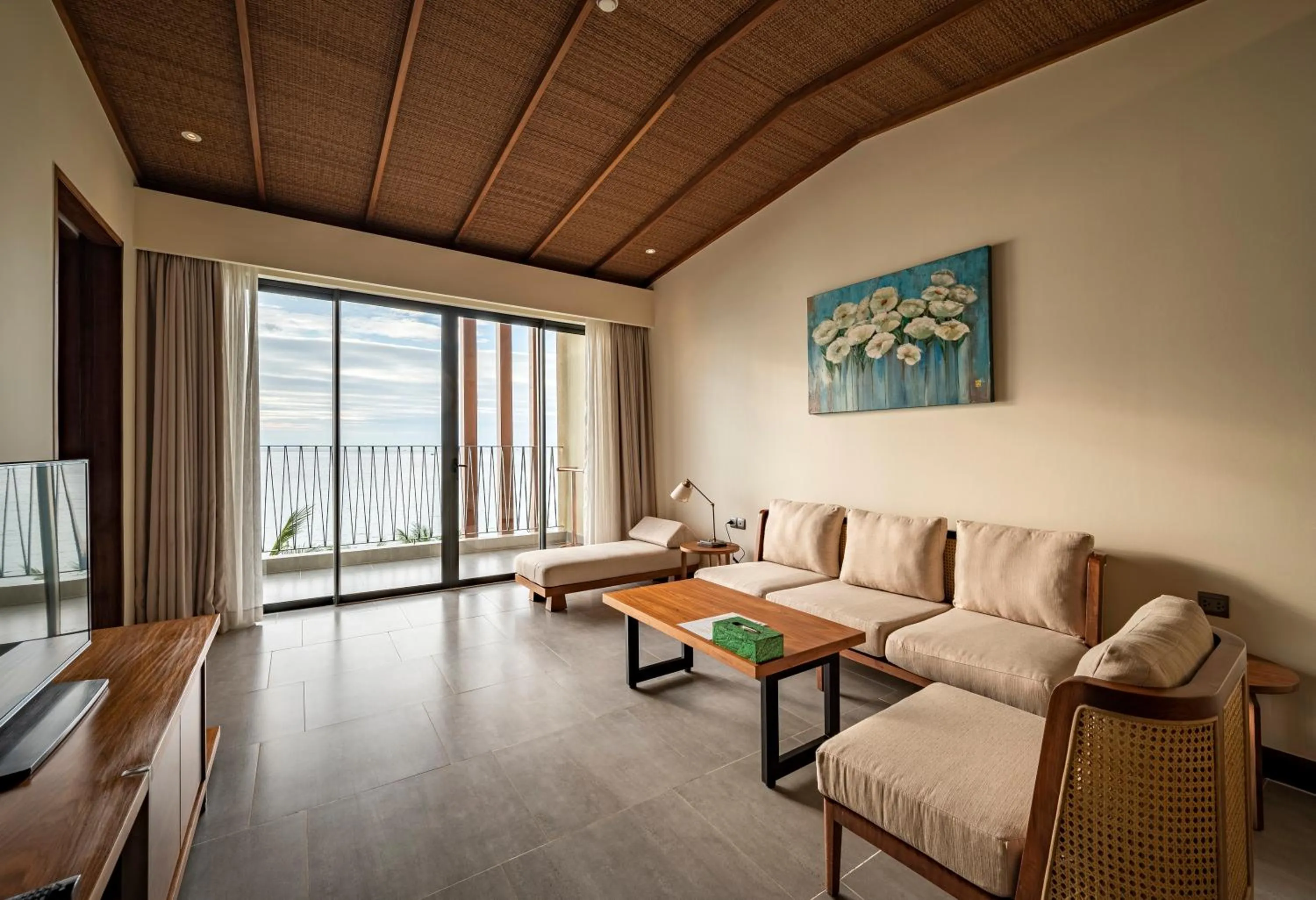 Living room in Dusit Princess Moonrise Beach Resort