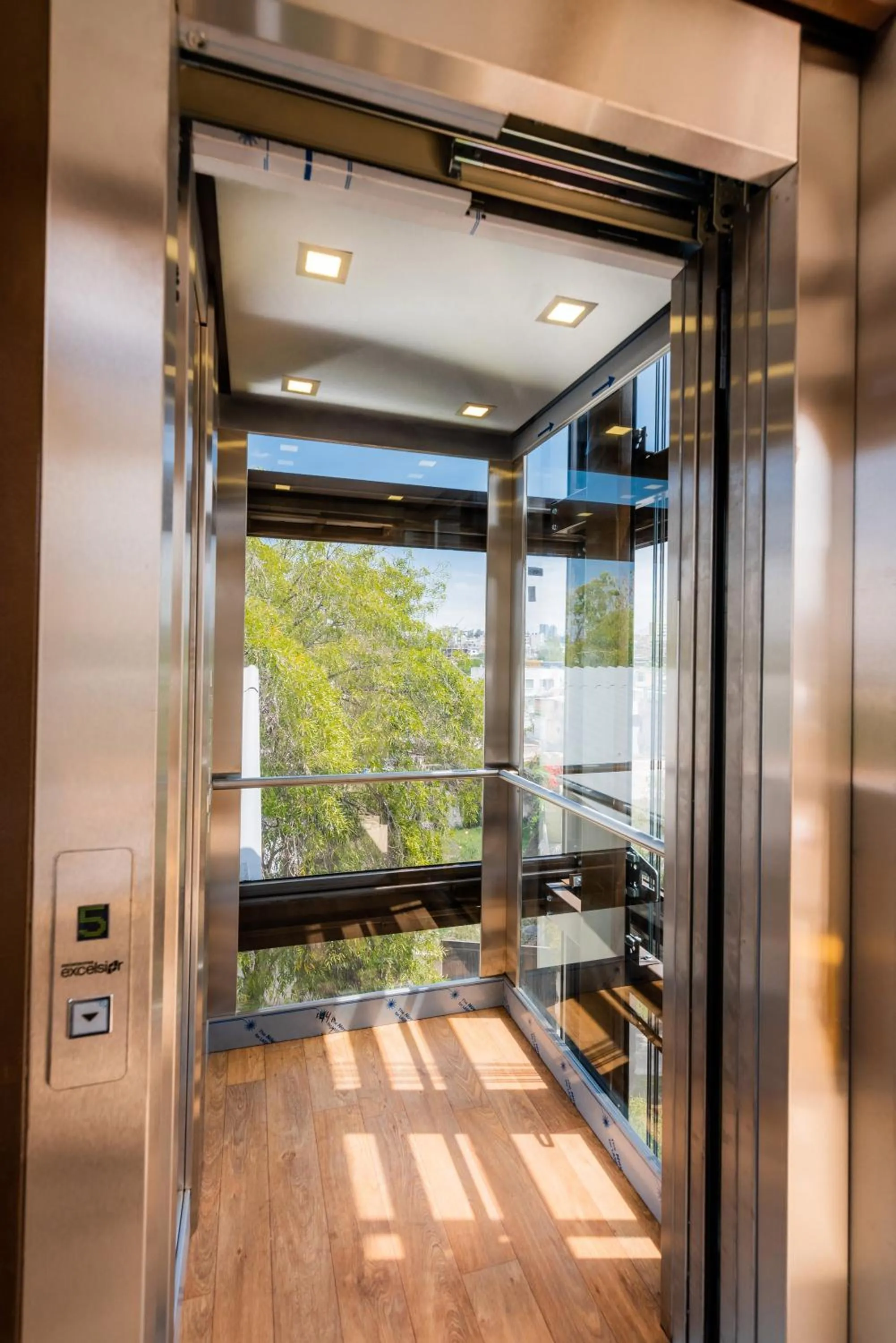 elevator in Dreams Hotel Boutique