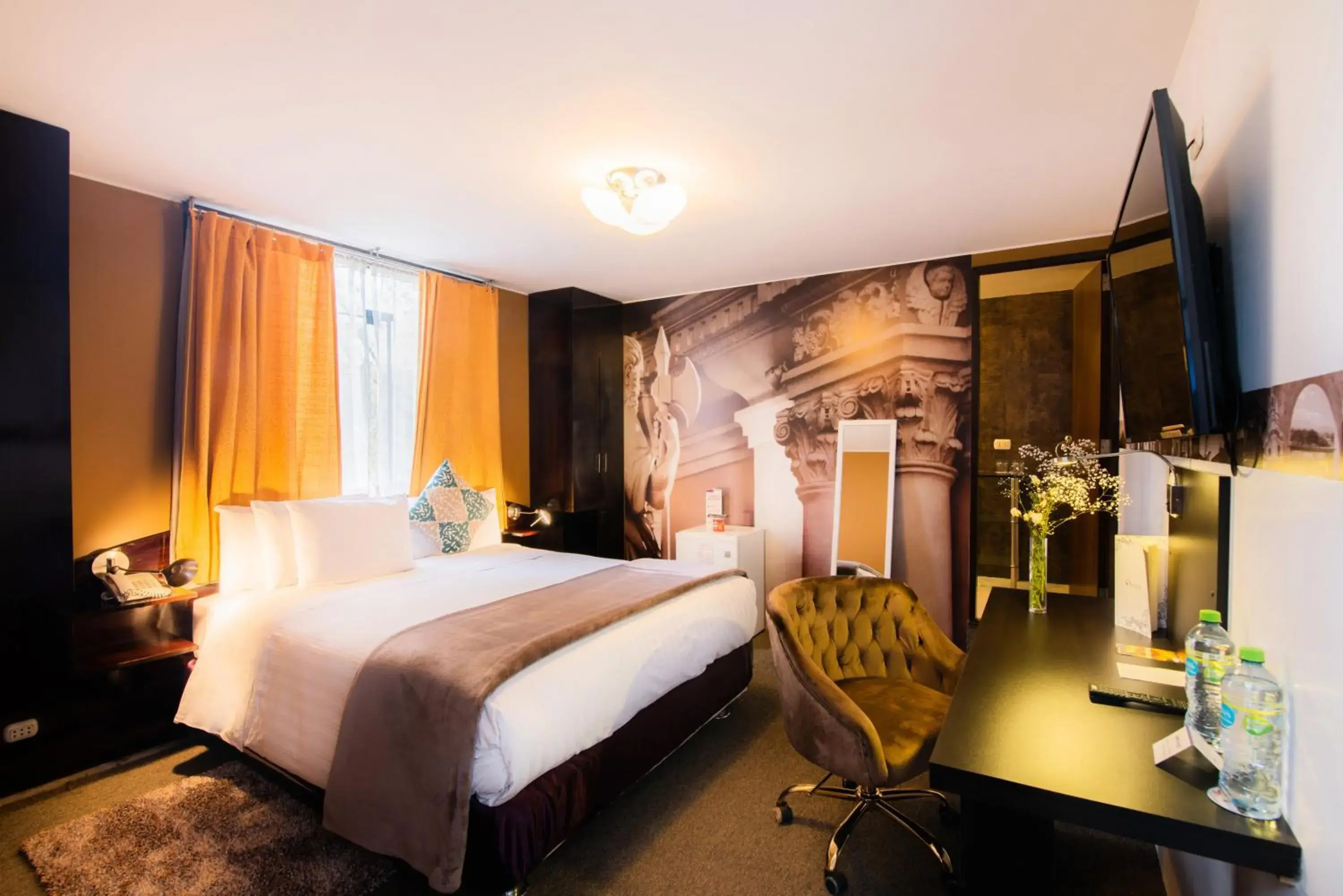 Queen Room - single occupancy in Dreams Hotel Boutique Queen Room - single occupancy in Dreams Hotel Boutique