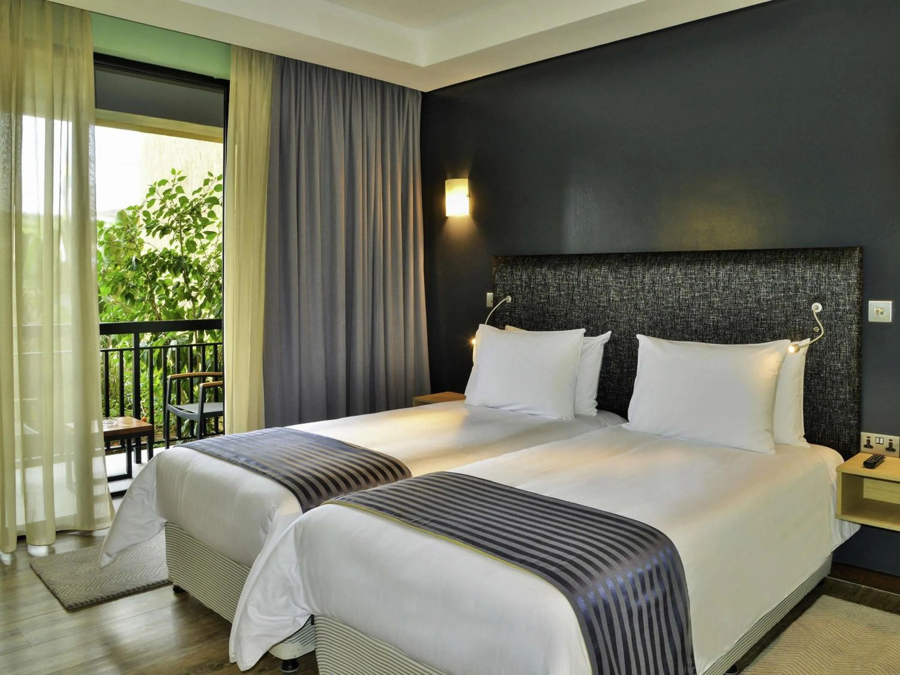 Bedroom, Bed in EPIC Hotel & Suites