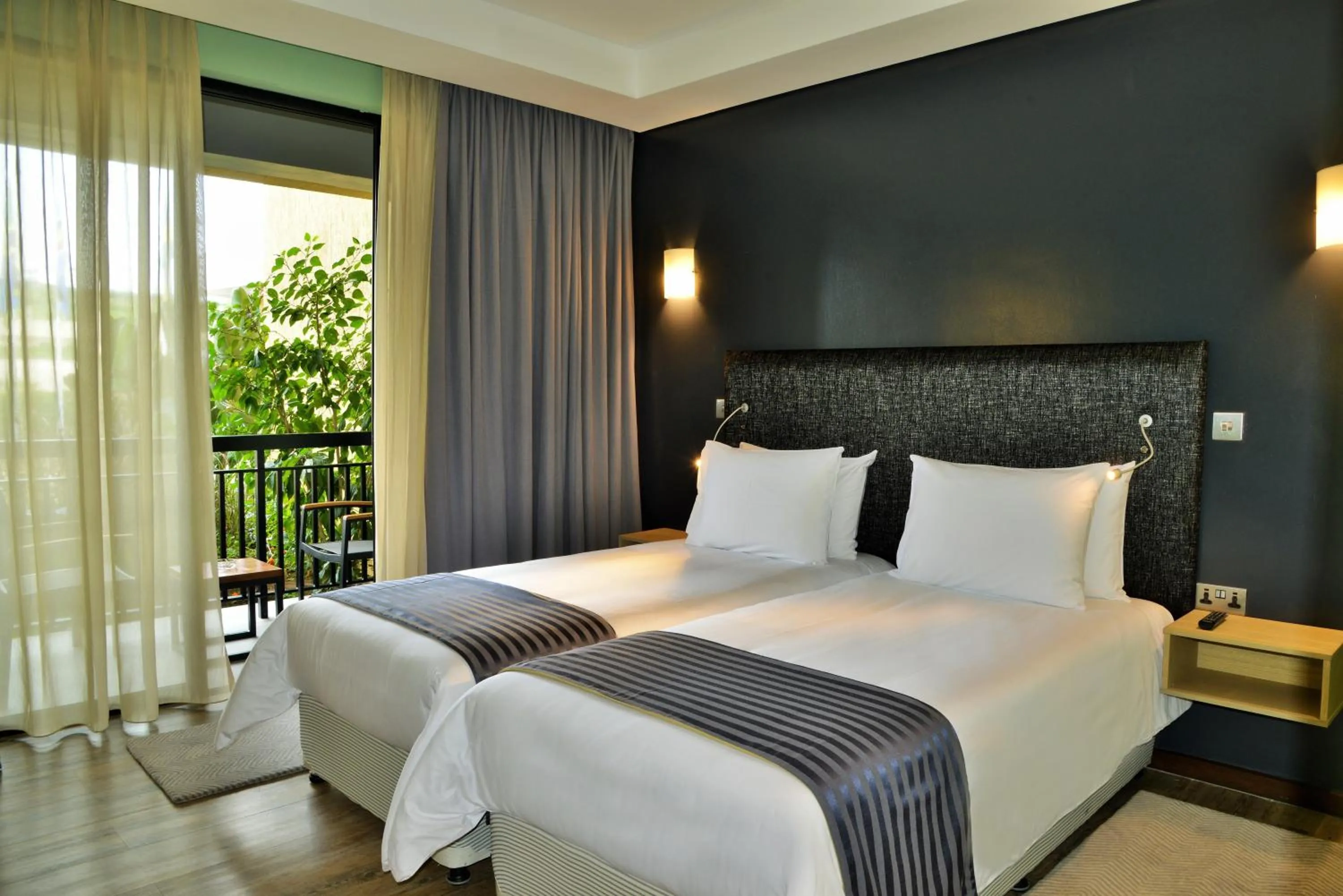 Bedroom, Bed in EPIC Hotel & Suites