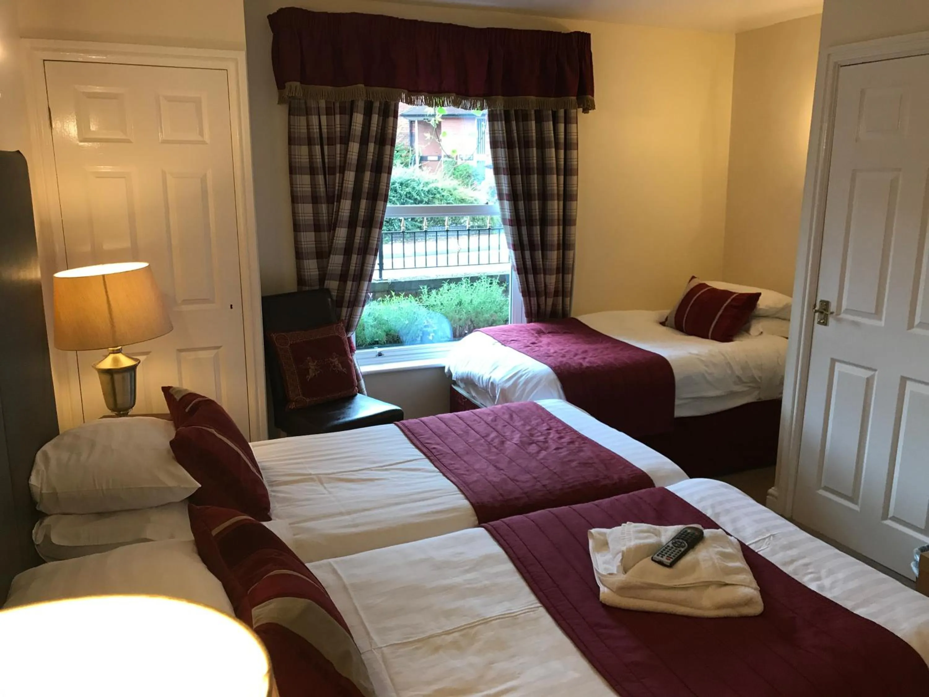 Bed in Clayhanger Guest House