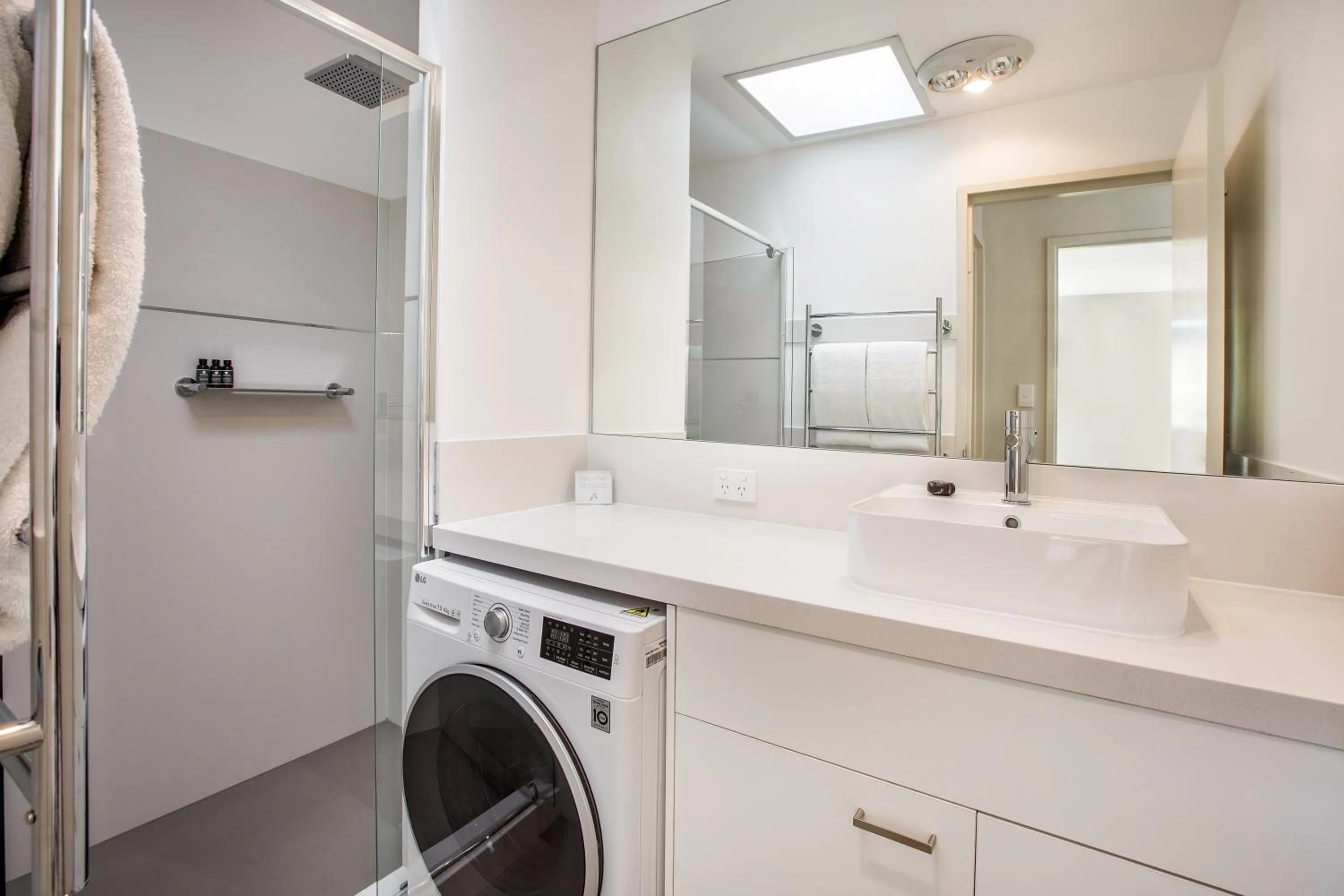 Bathroom in Smiths Beach Resort