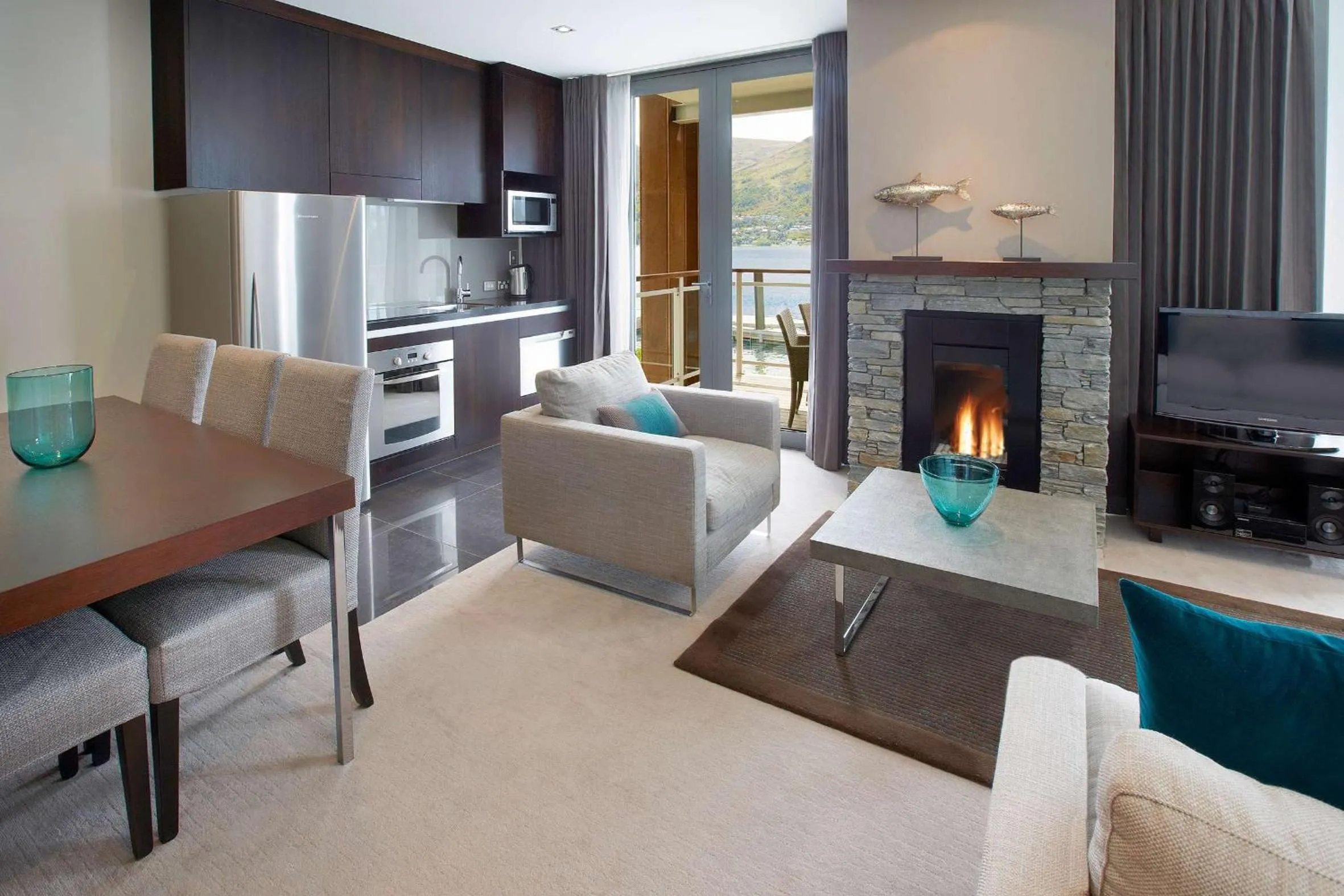 Bedroom in Hilton Queenstown Resort & Spa