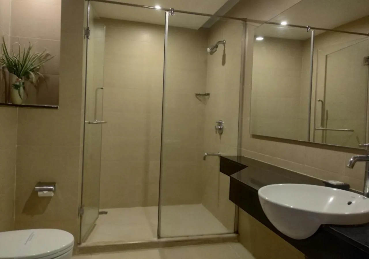 Bathroom in Grand Gardenia