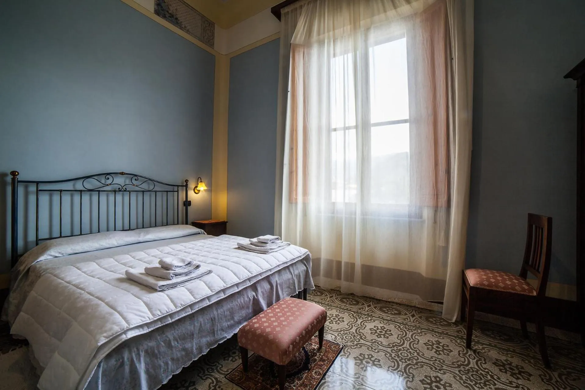 Bed in Villa Moorings