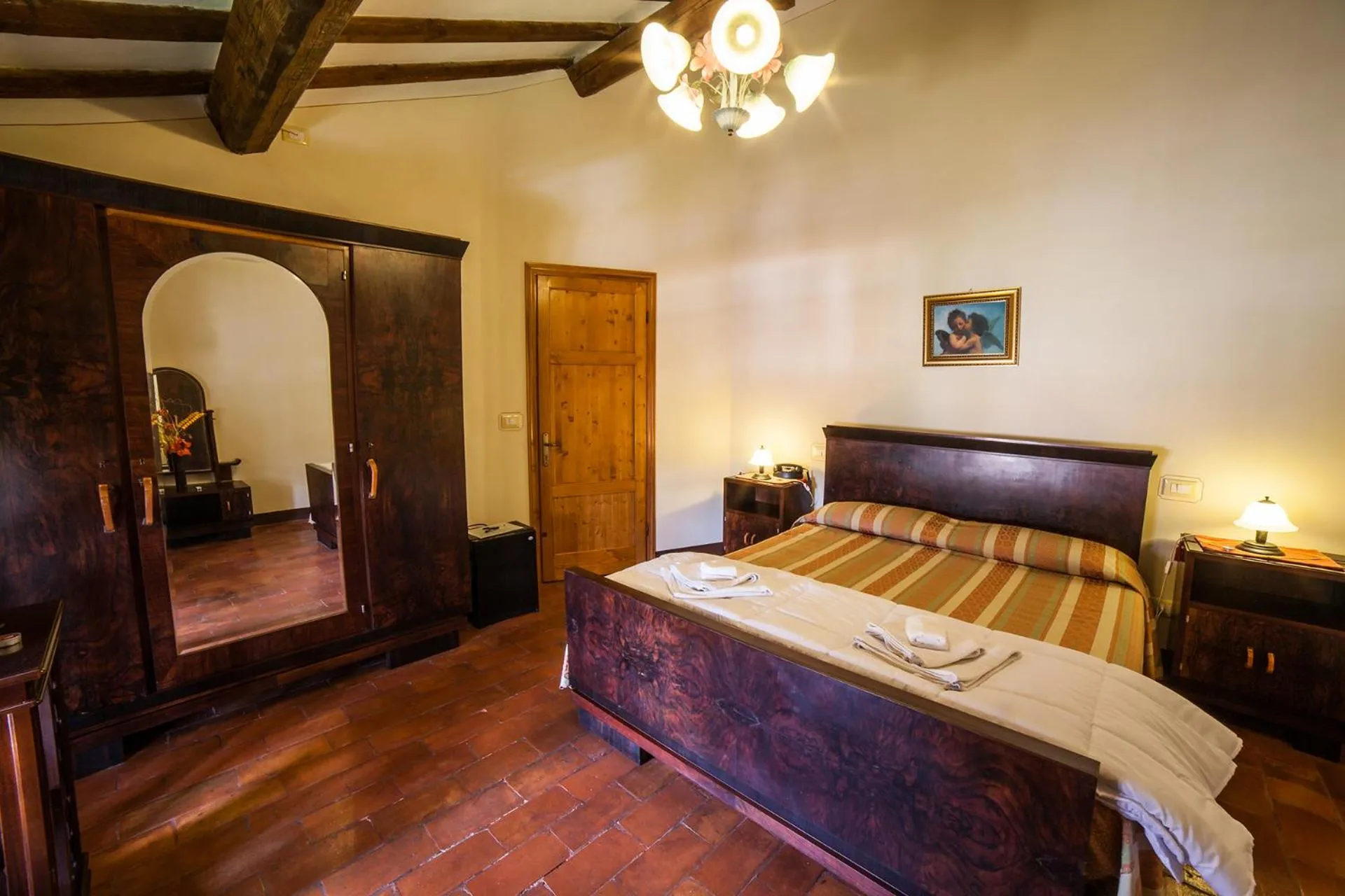 Bed in Villa Moorings