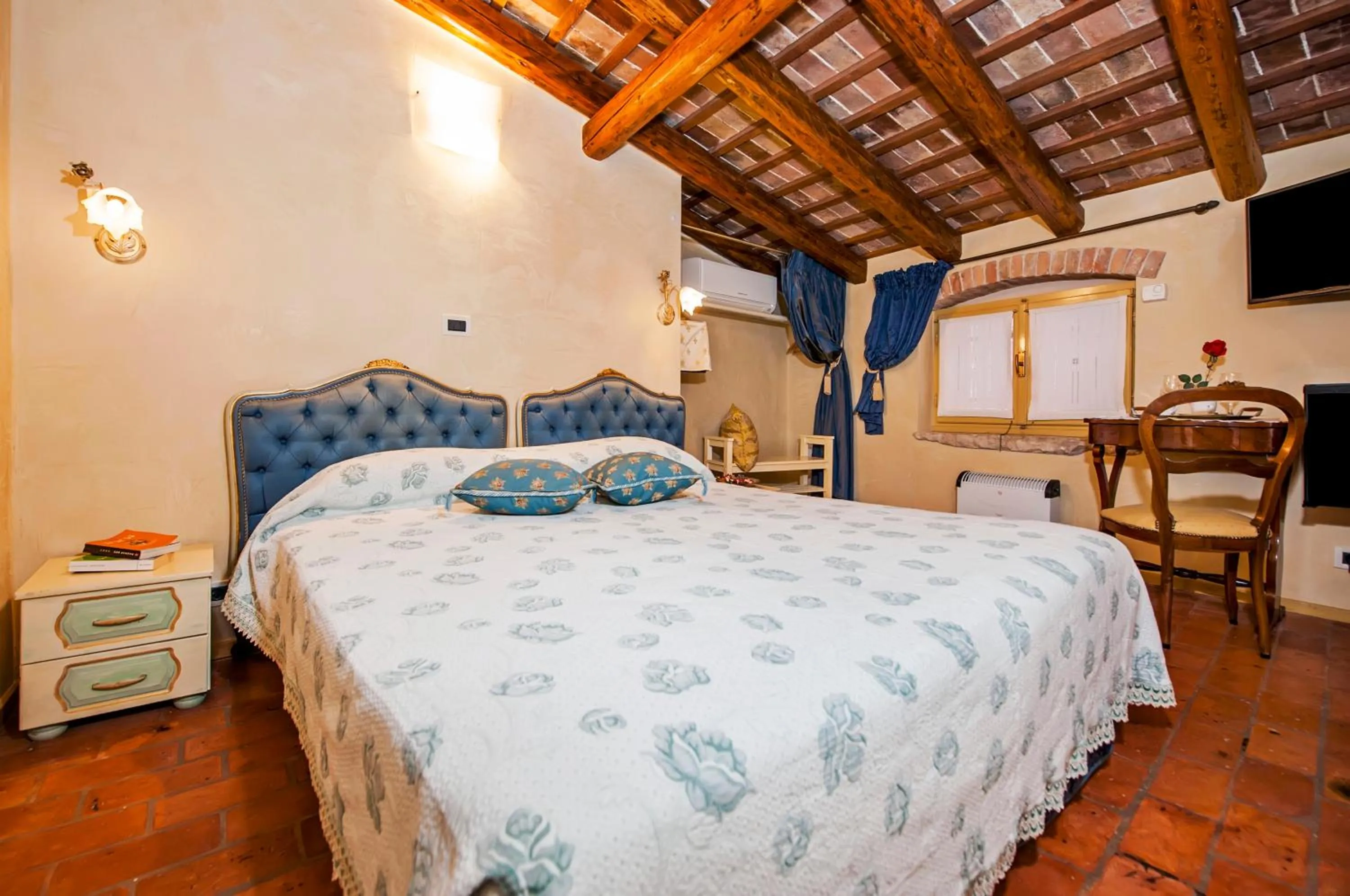 Bed in Residence PORTA ANTICA Centro Storico