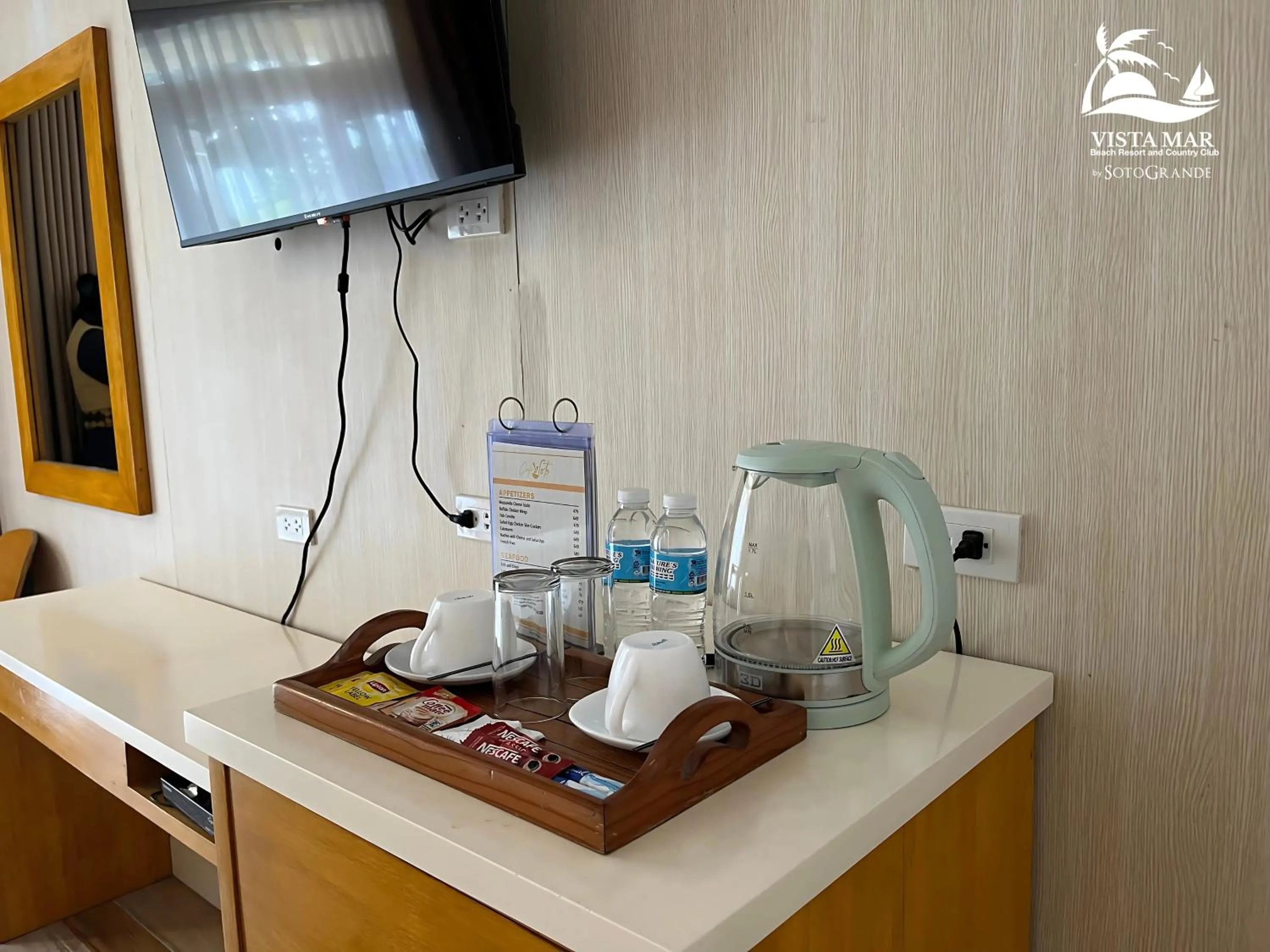 Coffee/tea facilities in Vista Mar Beach Resort & Country Club