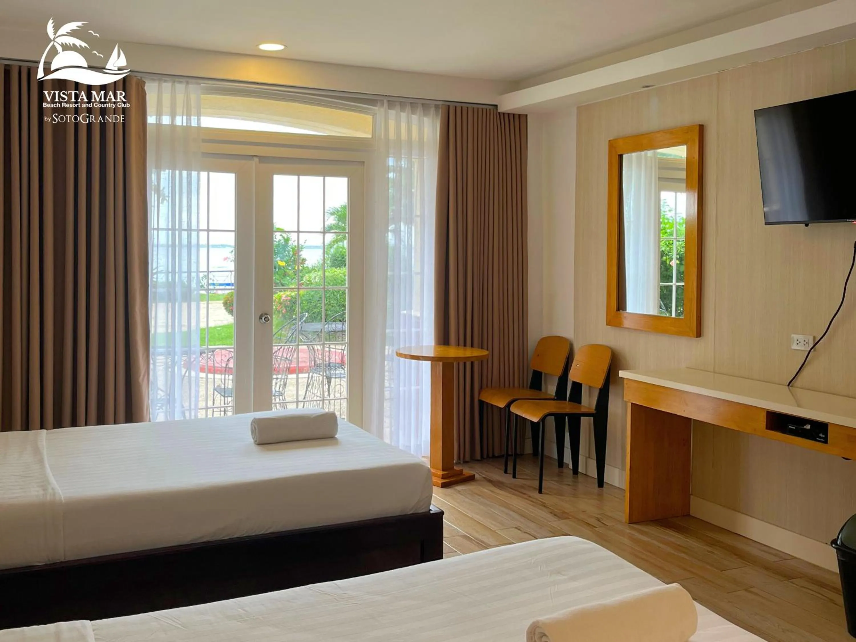 TV and multimedia, Bed in Vista Mar Beach Resort & Country Club